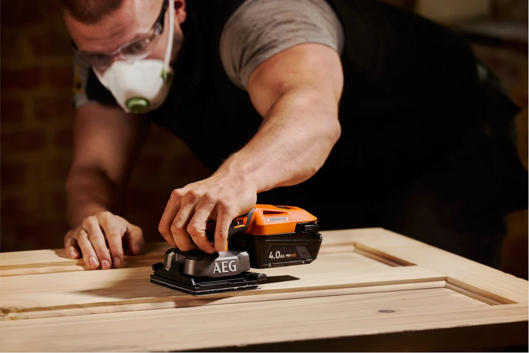 AEG_BFS18SBL_DOOR-135low res.jpg