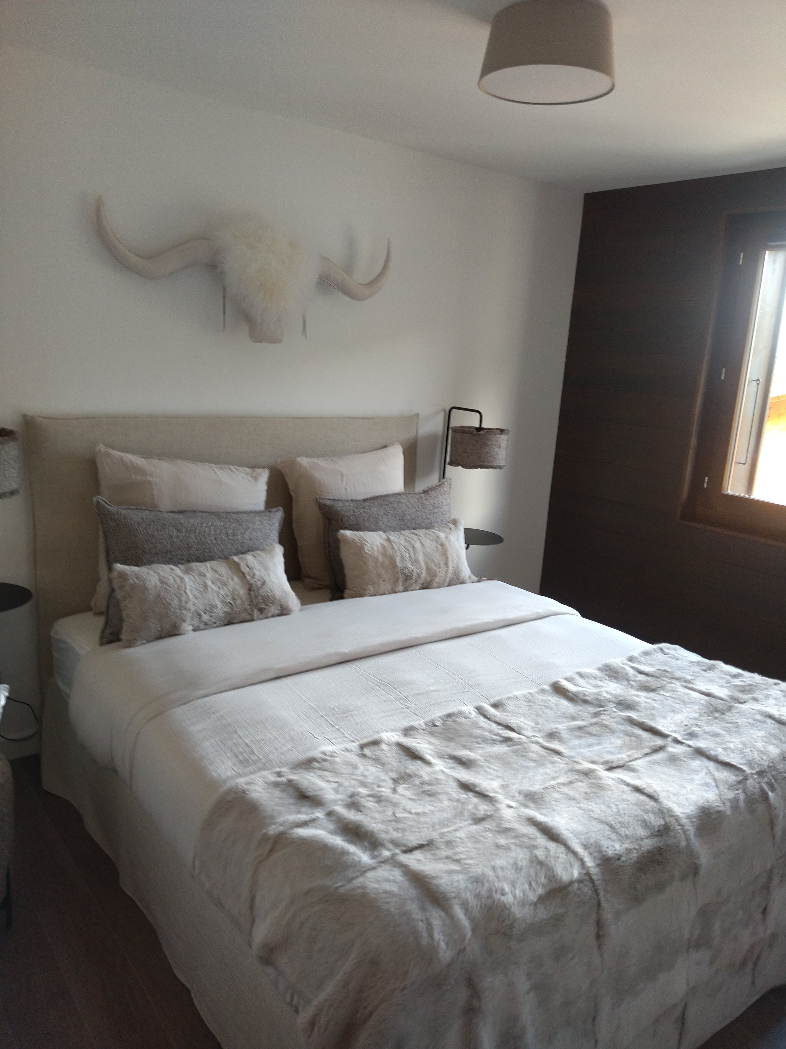 tête de lit sur mesure - laine -  projet architecte 