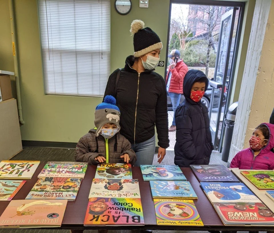 Book Fair Breaks up the Boredom