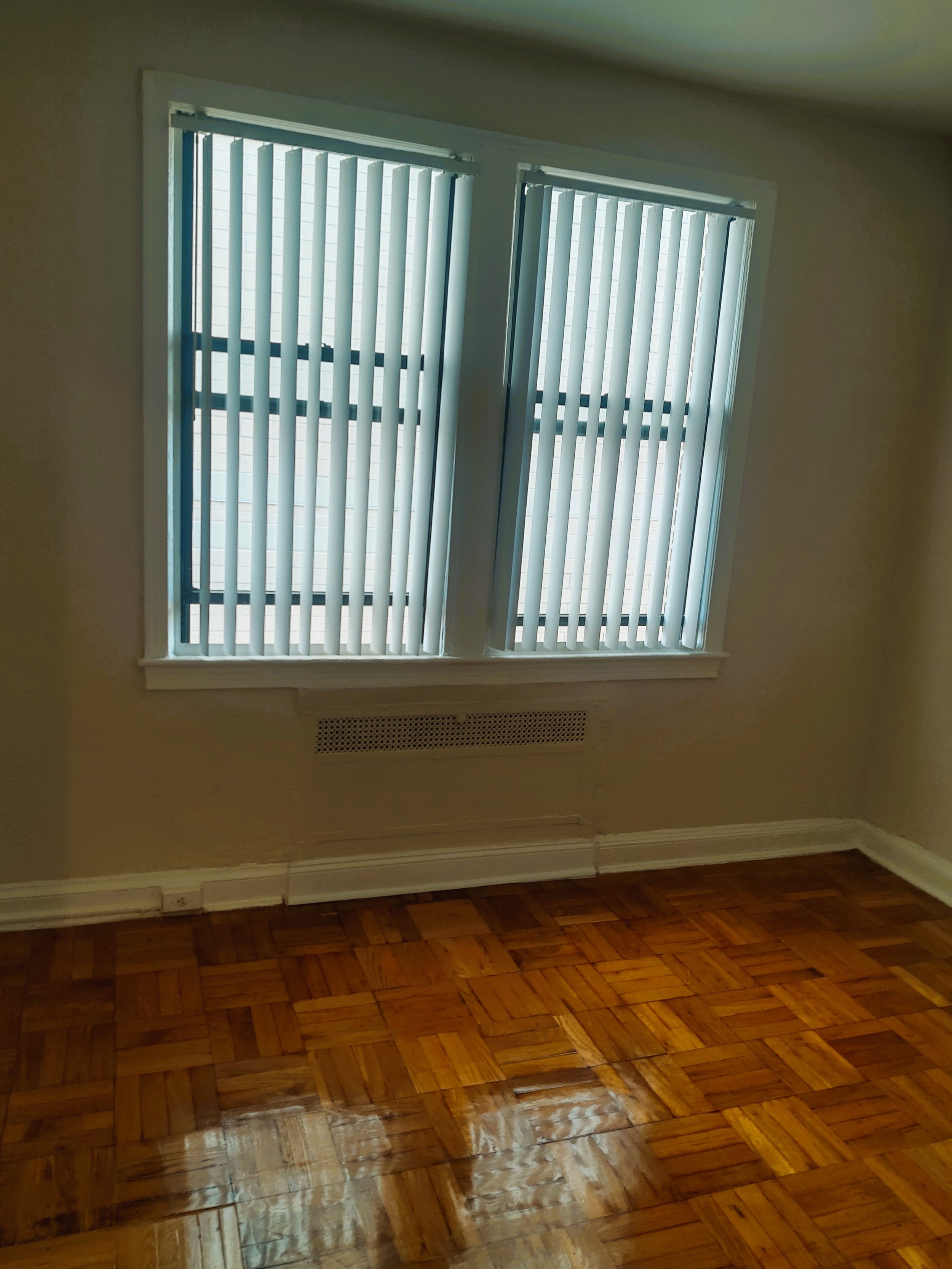 park marconi living space.jpg