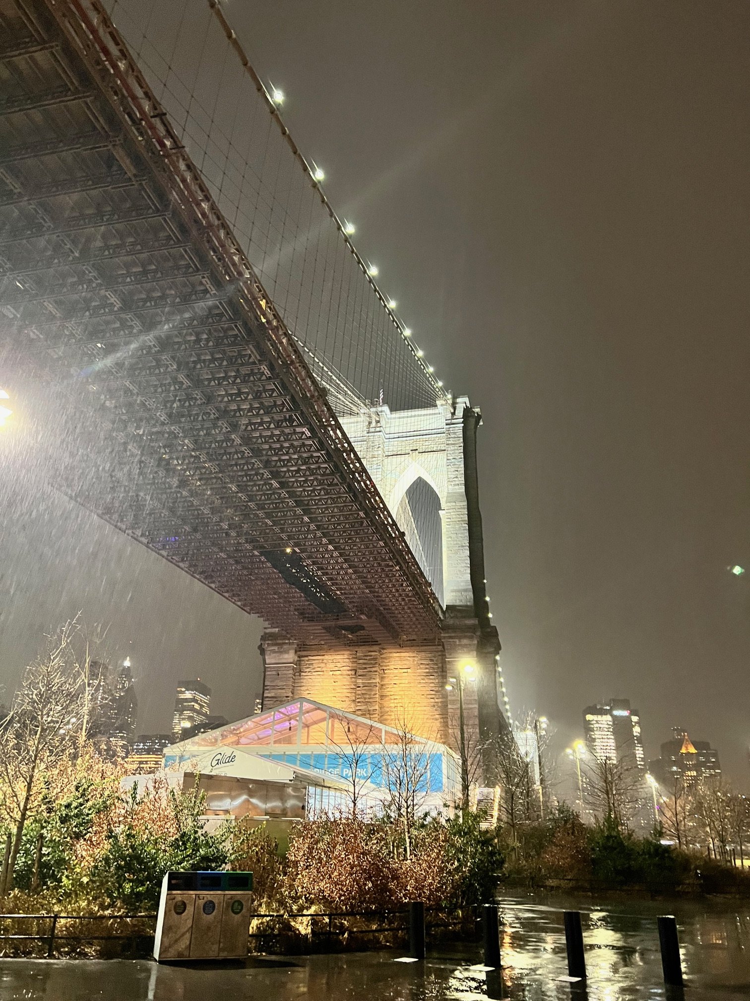 Brooklyn Bridge walking tour at dusk travel