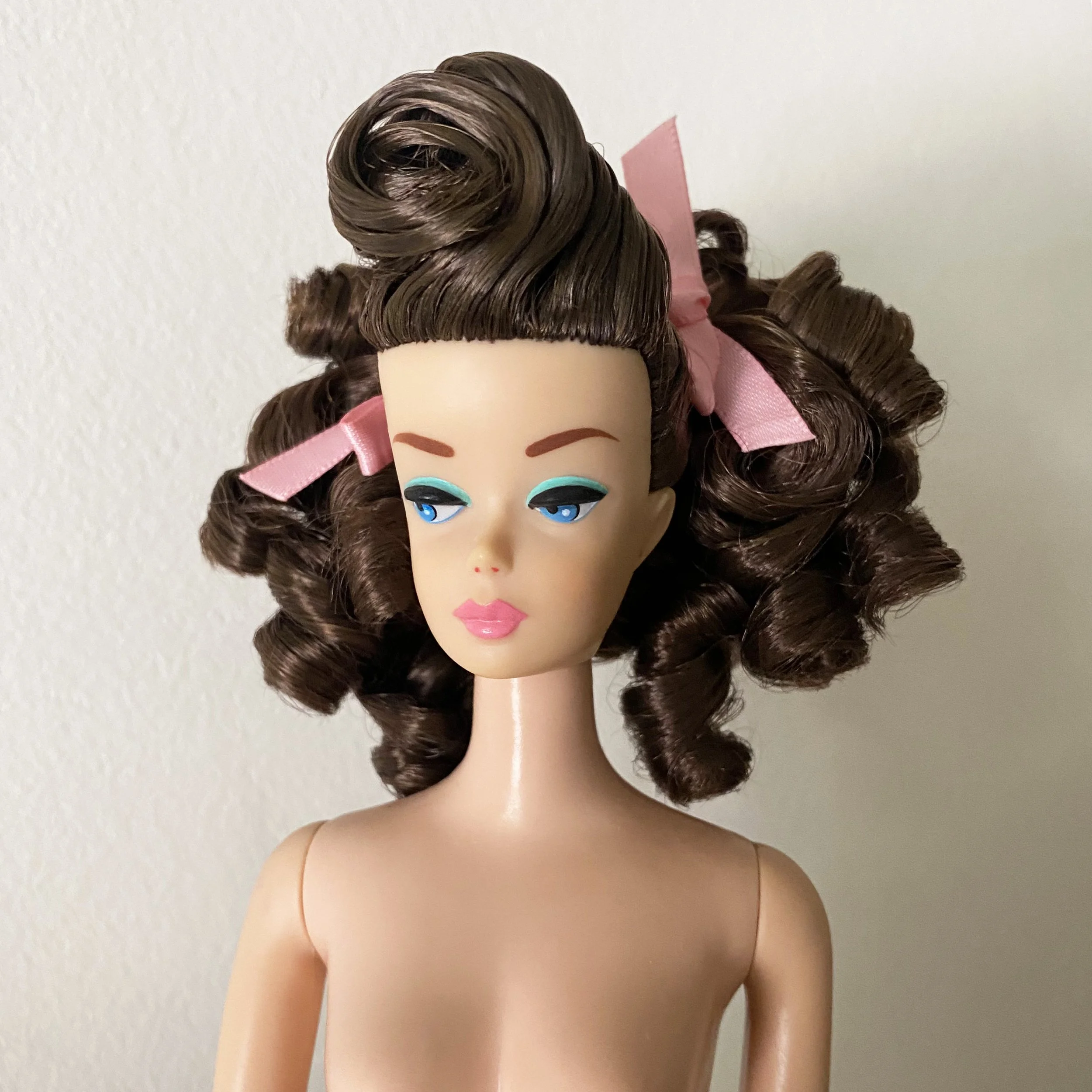 00.NAKED - CLOSE up 06.jpg