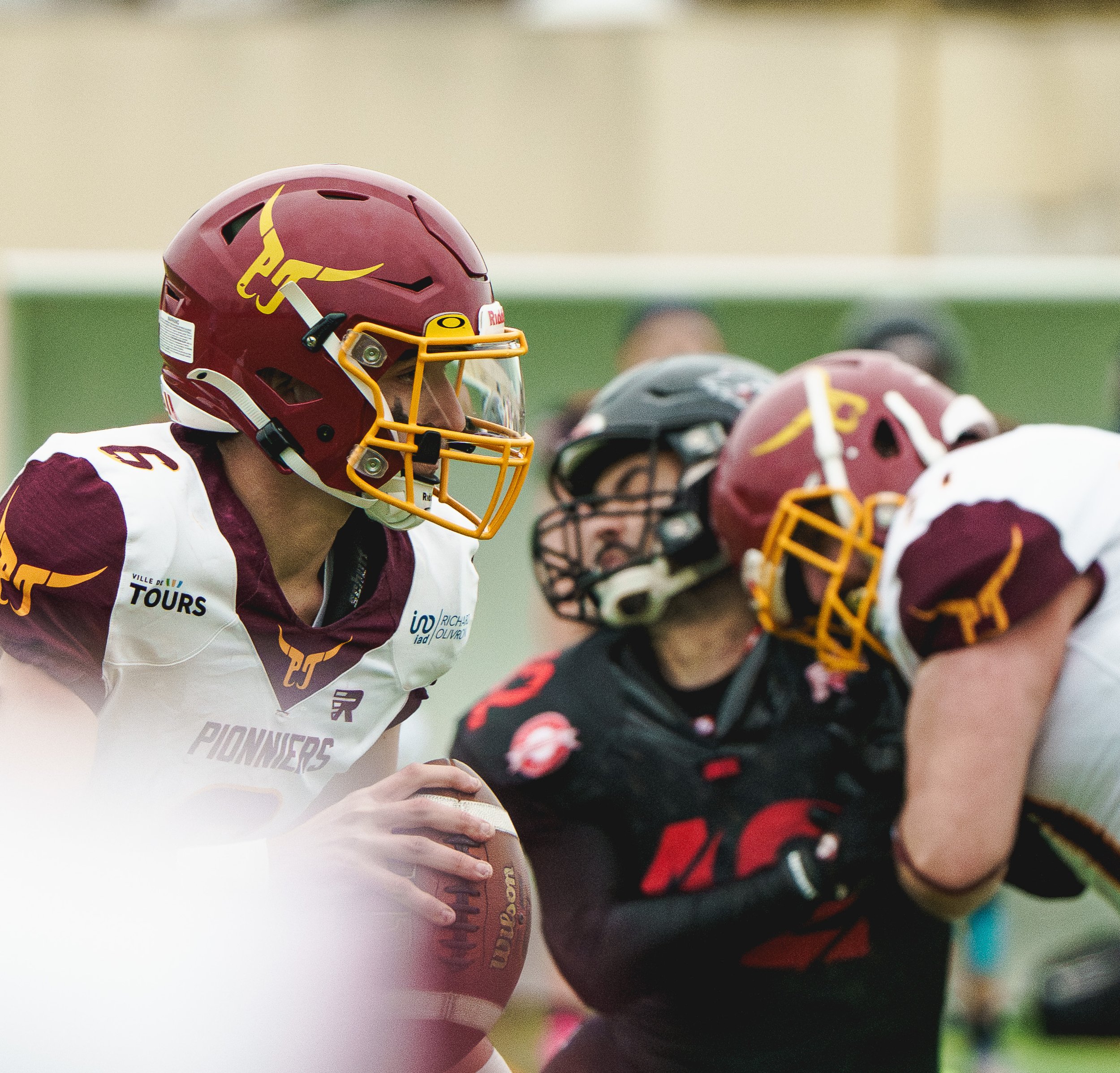 CLUBS - ASSOCIATIONS