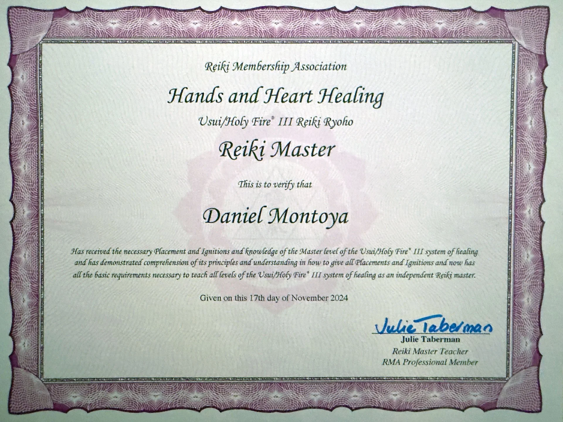 Daniel_Montoya_Reiki_Master_2024.jpg