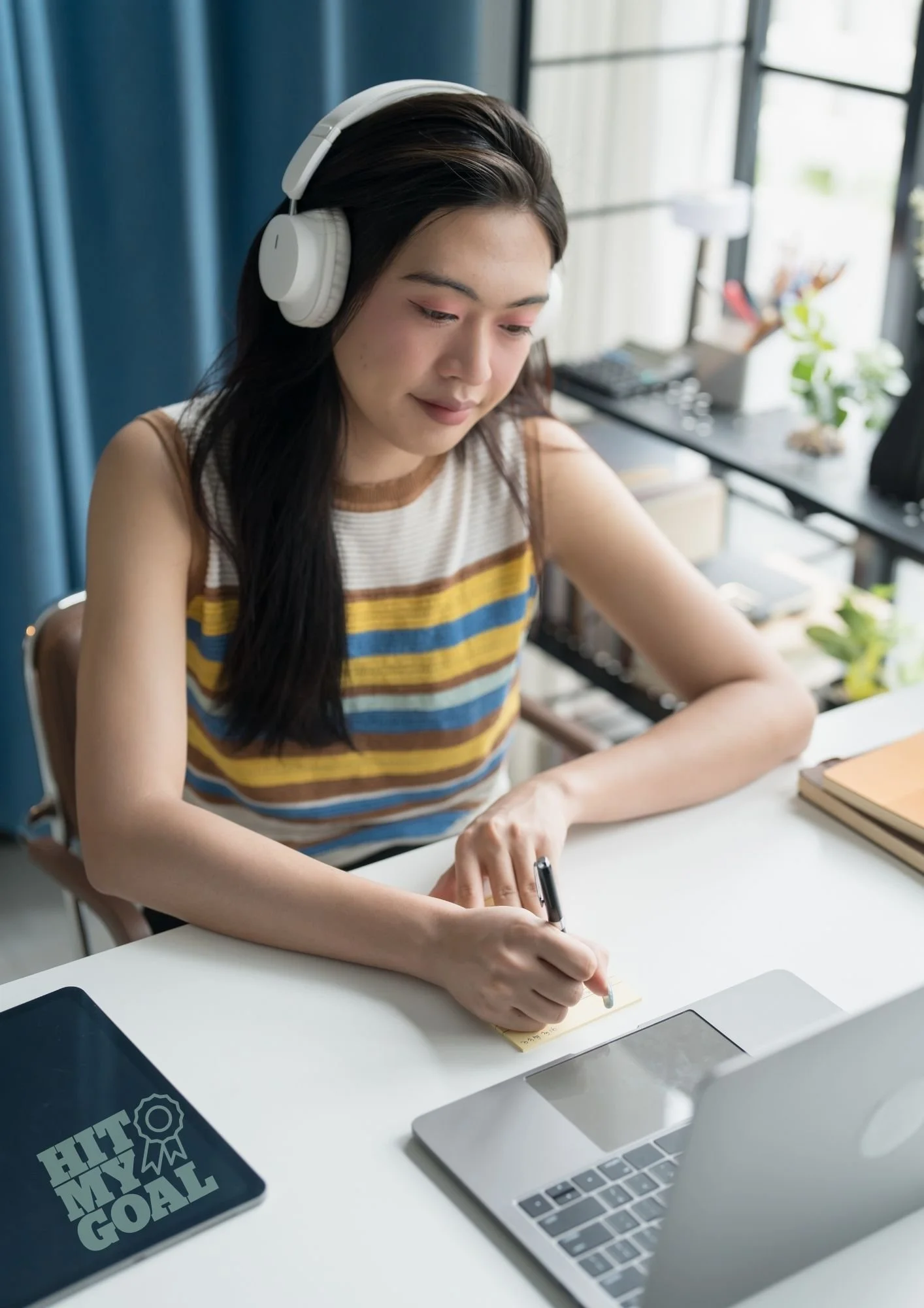 Online weight loss coaching with clients to help lose weight