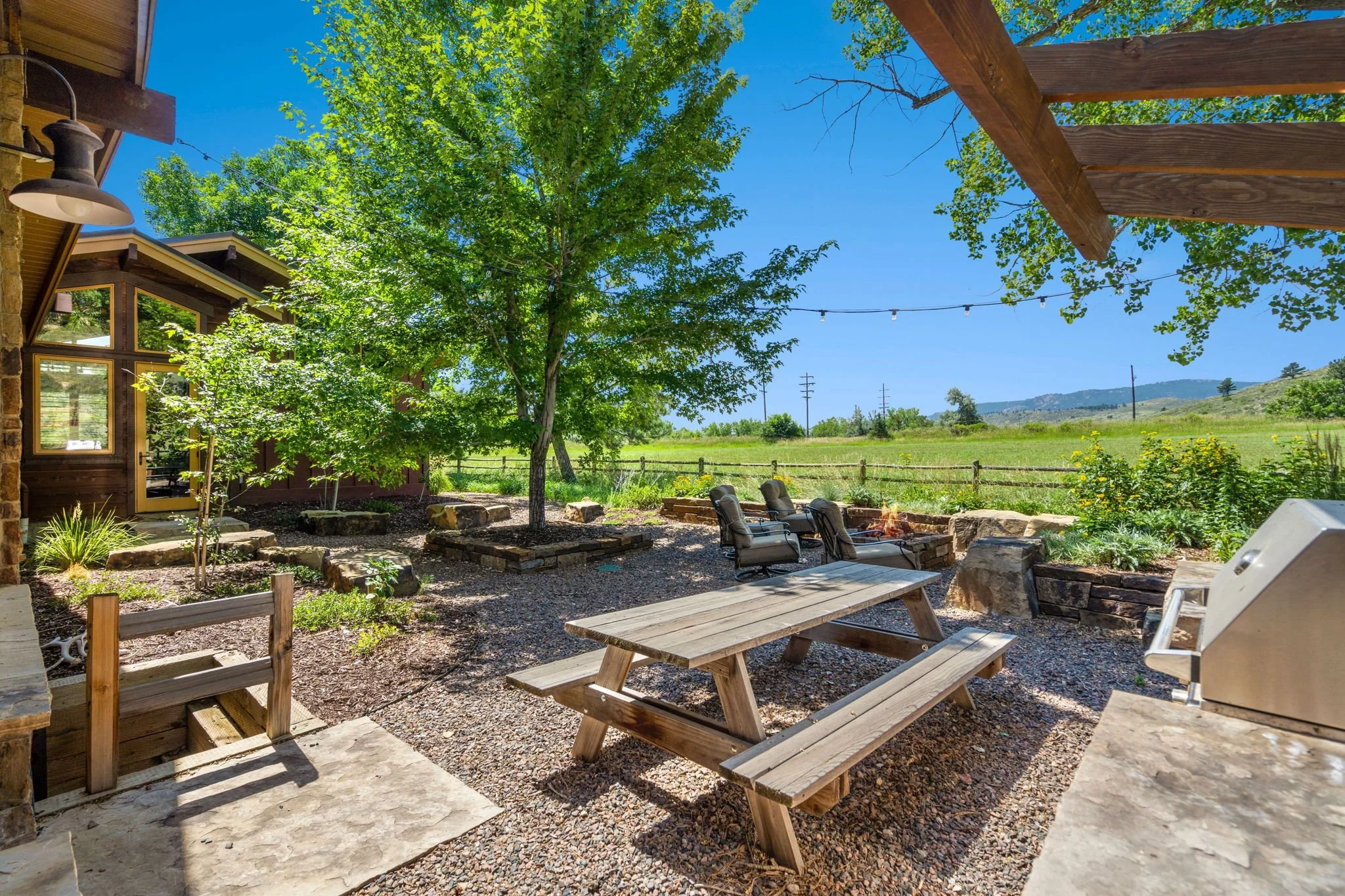 41-web-or-mls-4020 Bingham Hill Rd 41.jpg