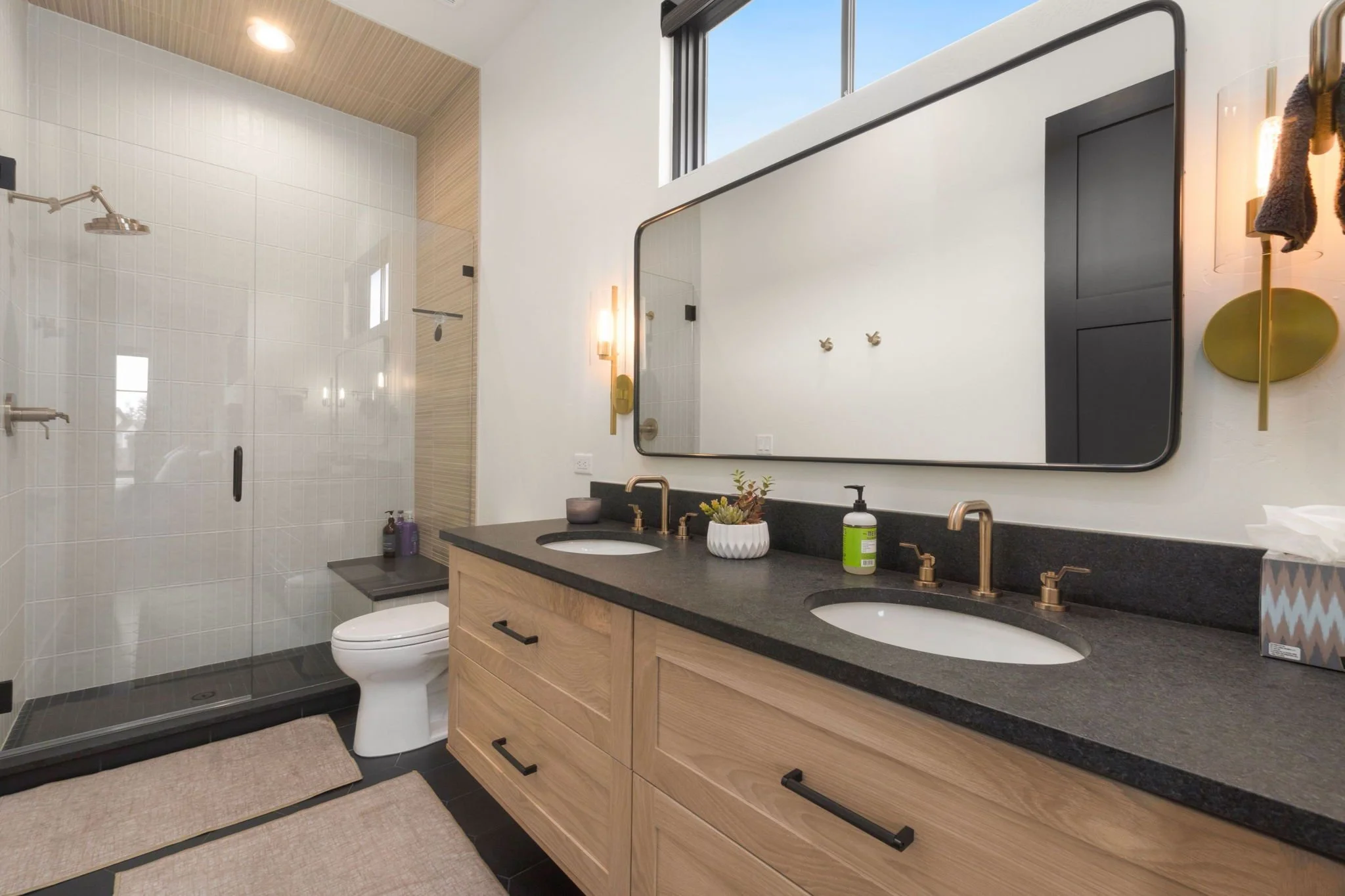 12-web-or-mls-3014 Broadwing Rd 12.jpg