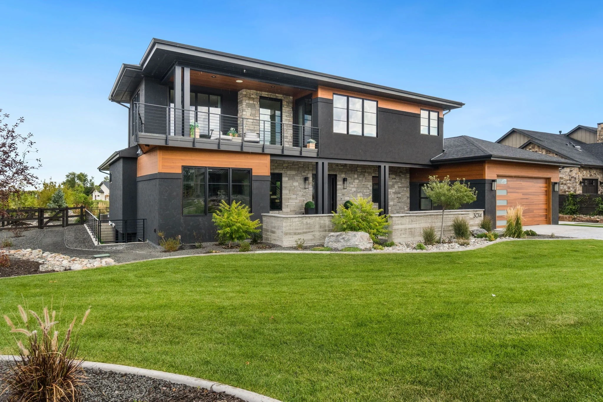 2-web-or-mls-3014 Broadwing Rd 2.jpg