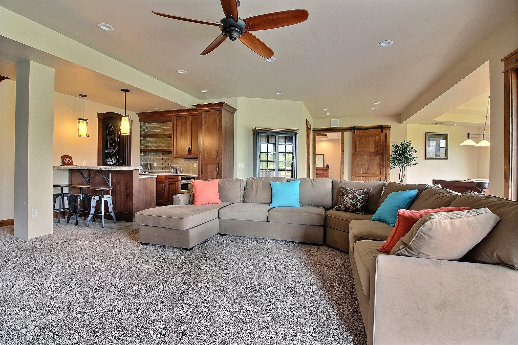 55-Family Room.jpg