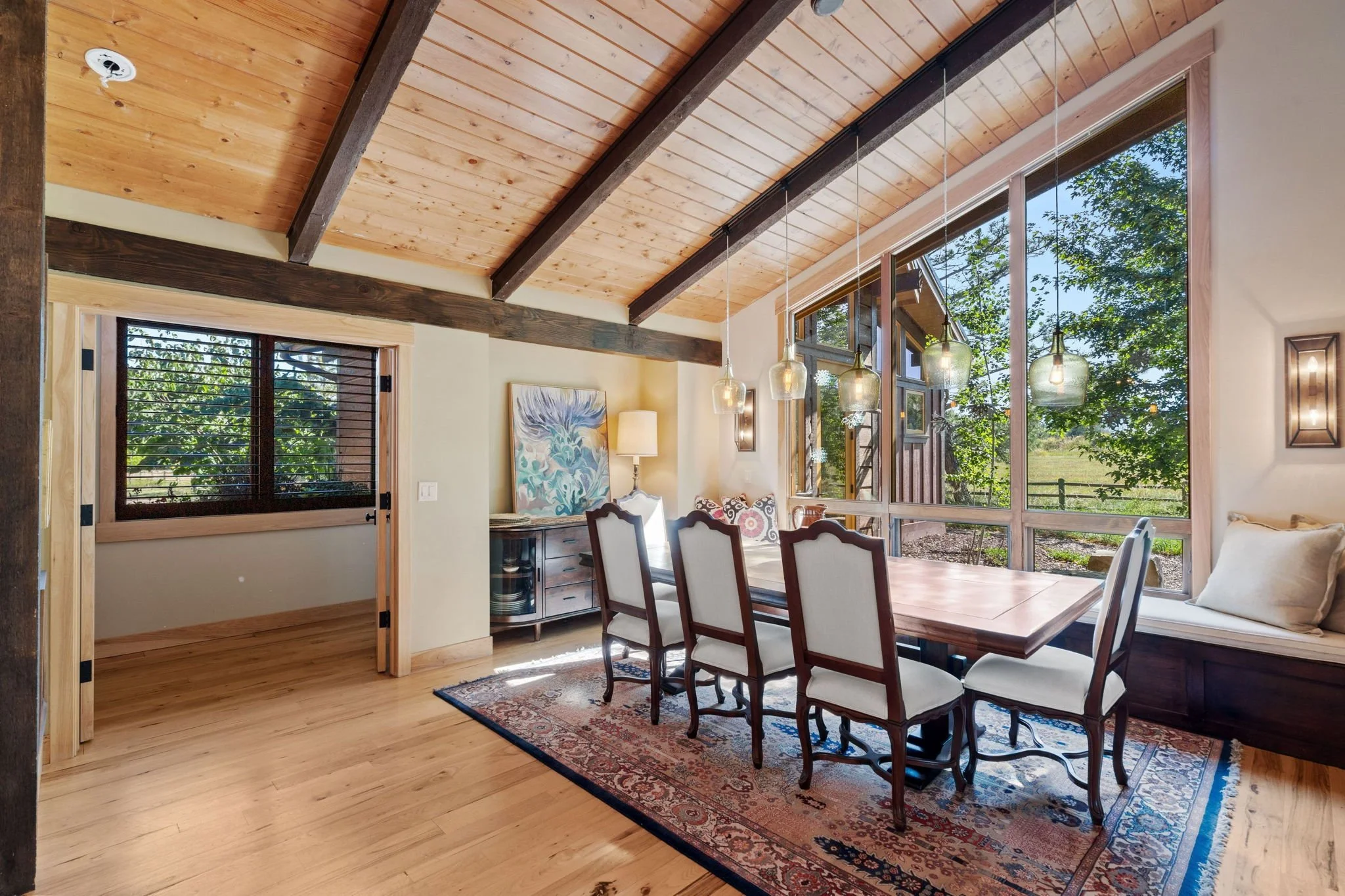 2-web-or-mls-4020 Bingham Hill Rd 2.jpg