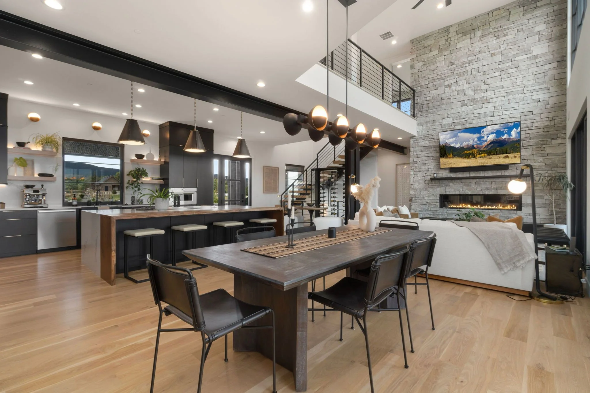 7-web-or-mls-3014 Broadwing Rd 7.jpg