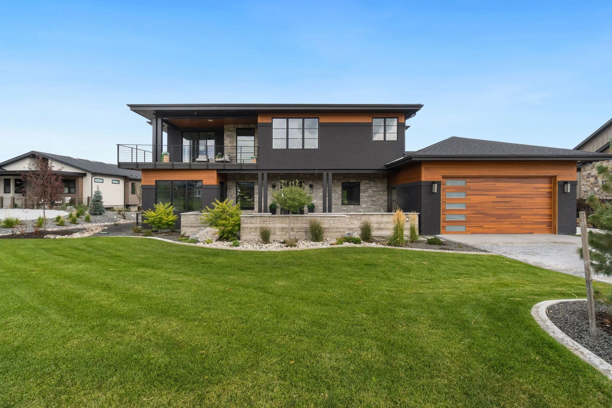 1-web-or-mls-3014 Broadwing Rd 1.jpg