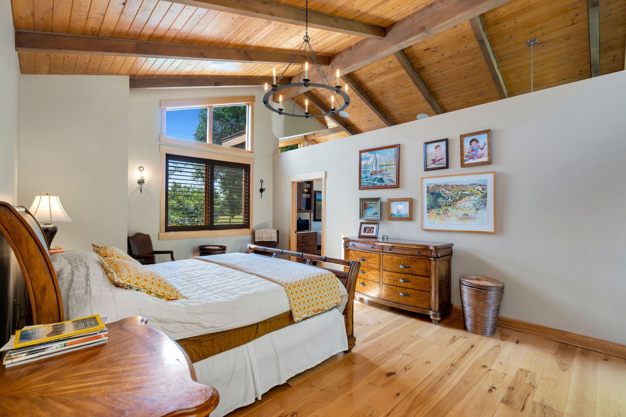 25-web-or-mls-4020 Bingham Hill Rd 25.jpg