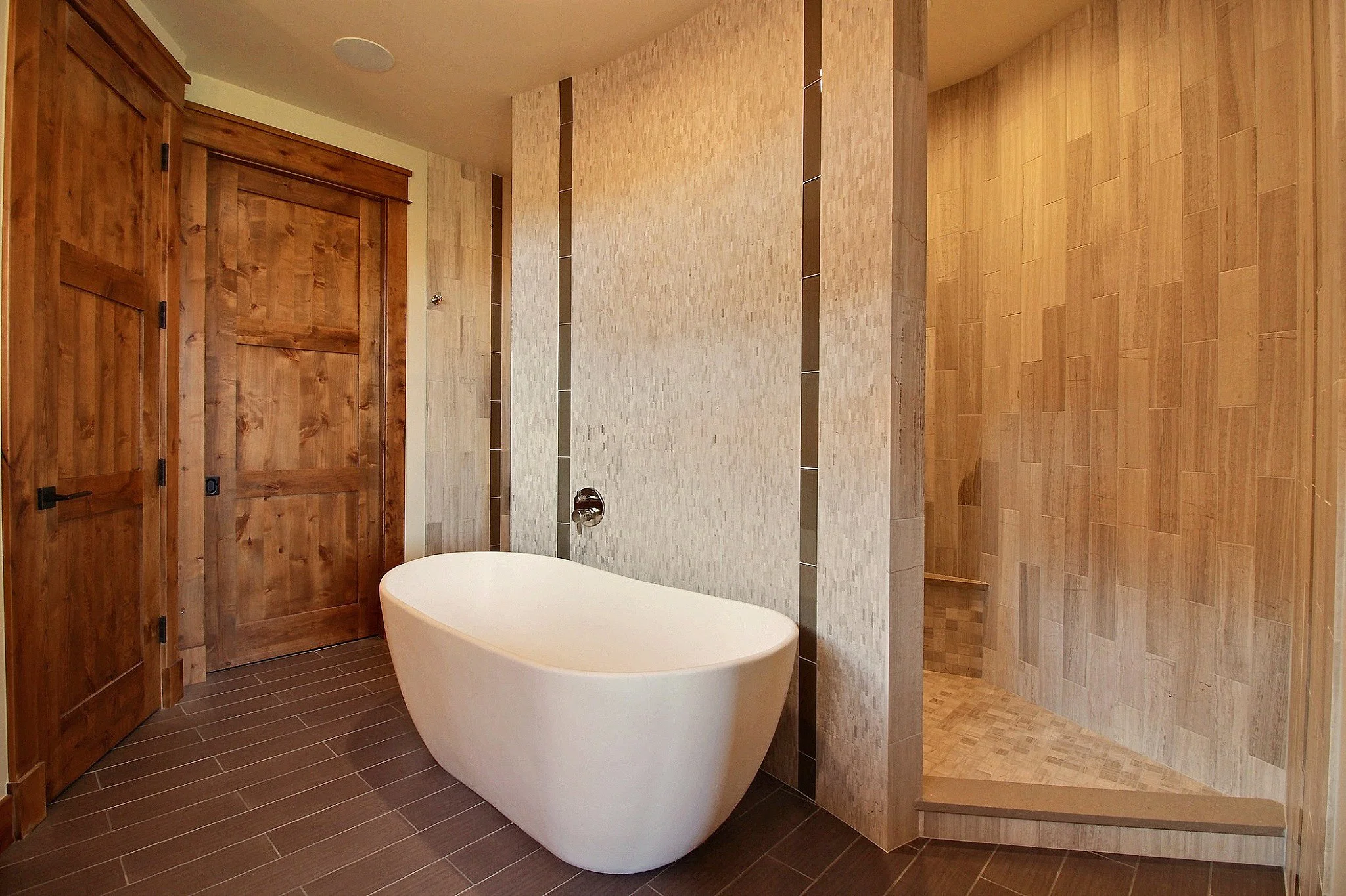 41-Master Bathroom.jpg