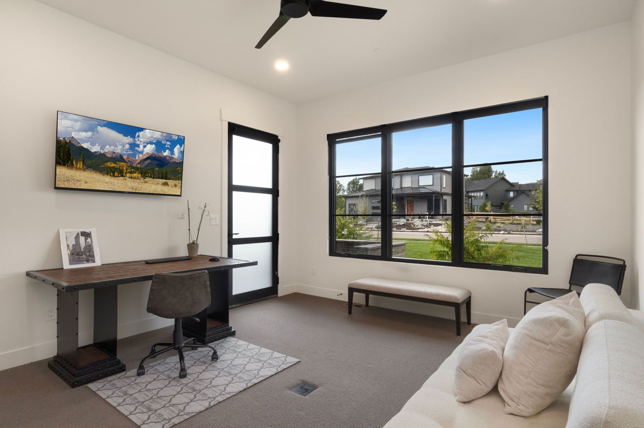 9-web-or-mls-3014 Broadwing Rd 9.jpg