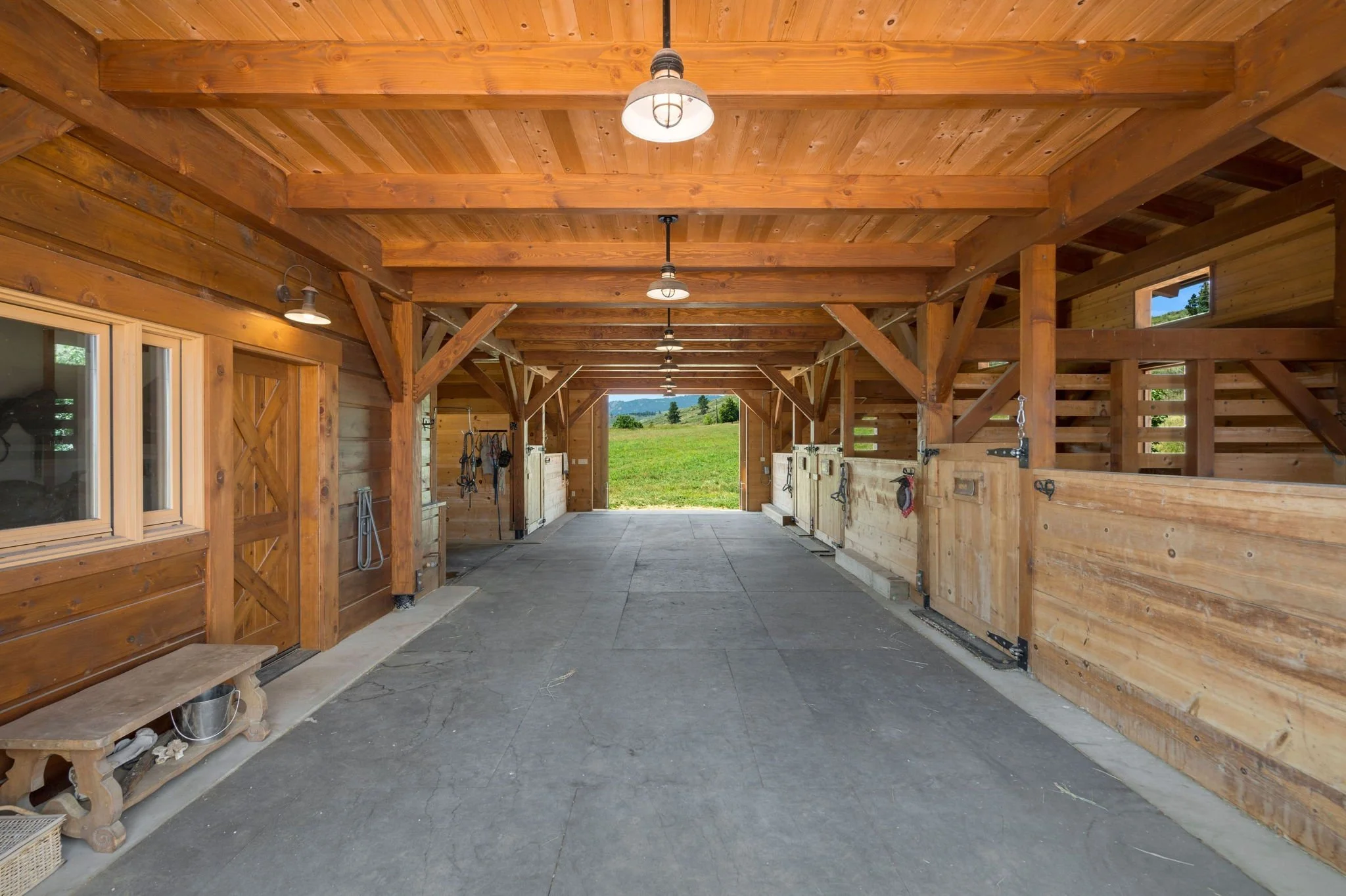 44-web-or-mls-4020 Bingham Hill Rd 44.jpg