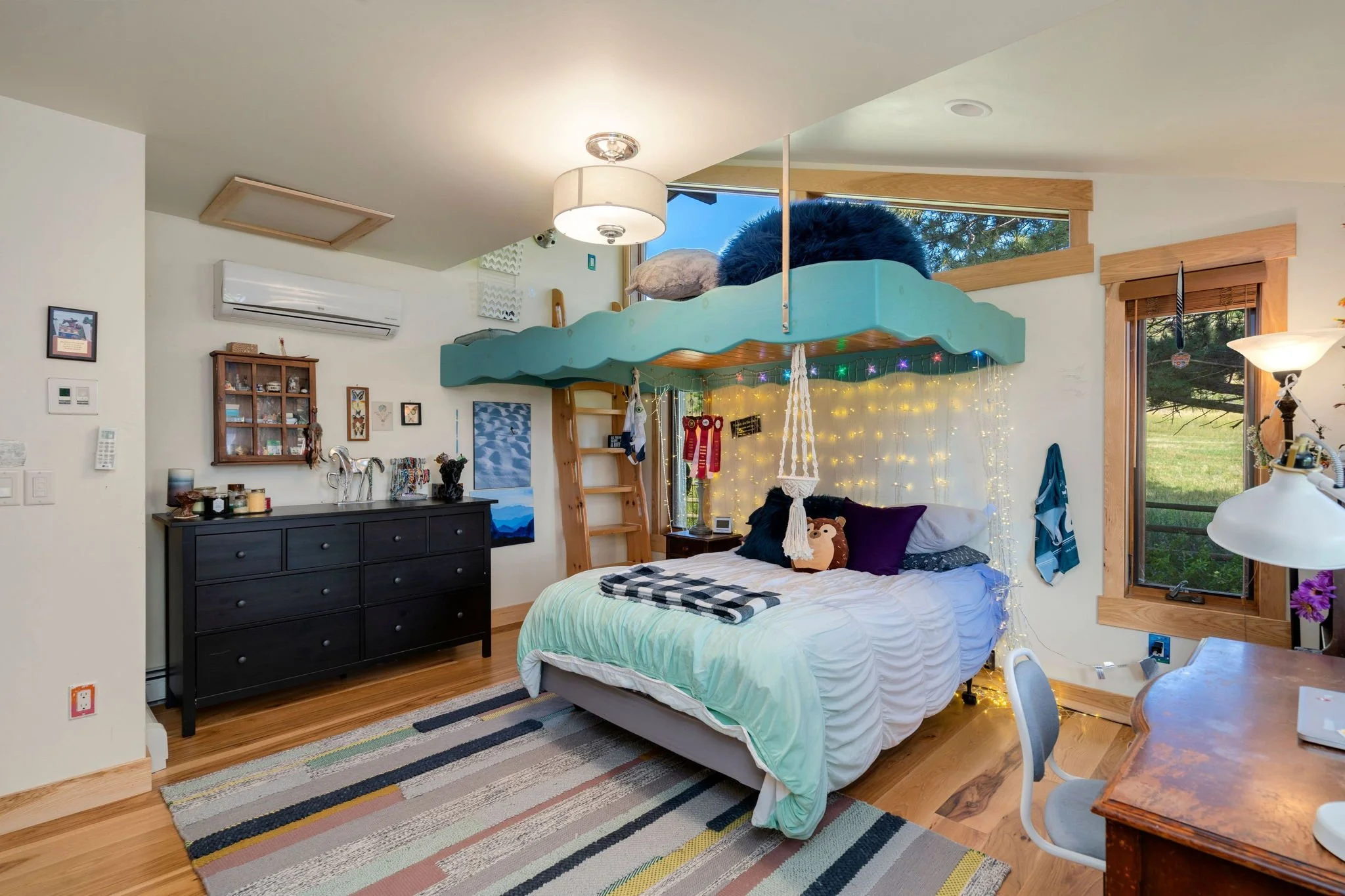 22-web-or-mls-4020 Bingham Hill Rd 22.jpg