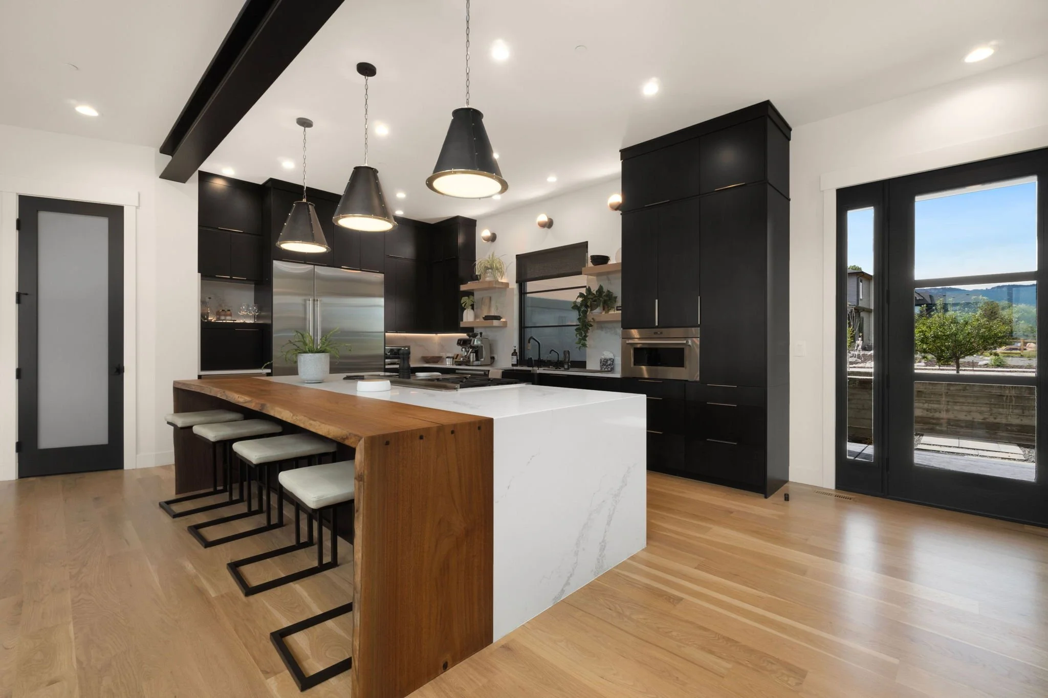 5-web-or-mls-3014 Broadwing Rd 5.jpg