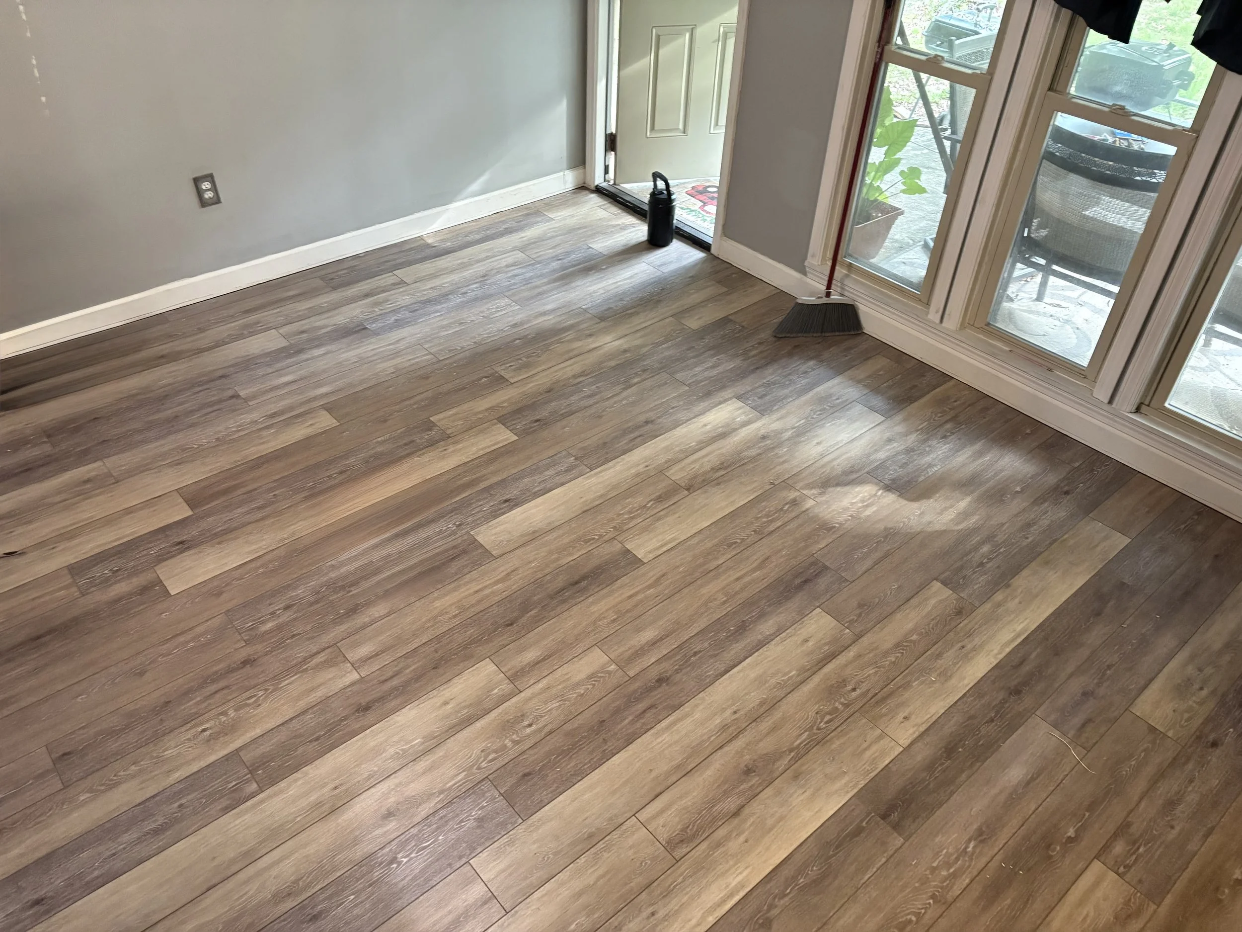 Luxury vinyl plank professional flooring install 