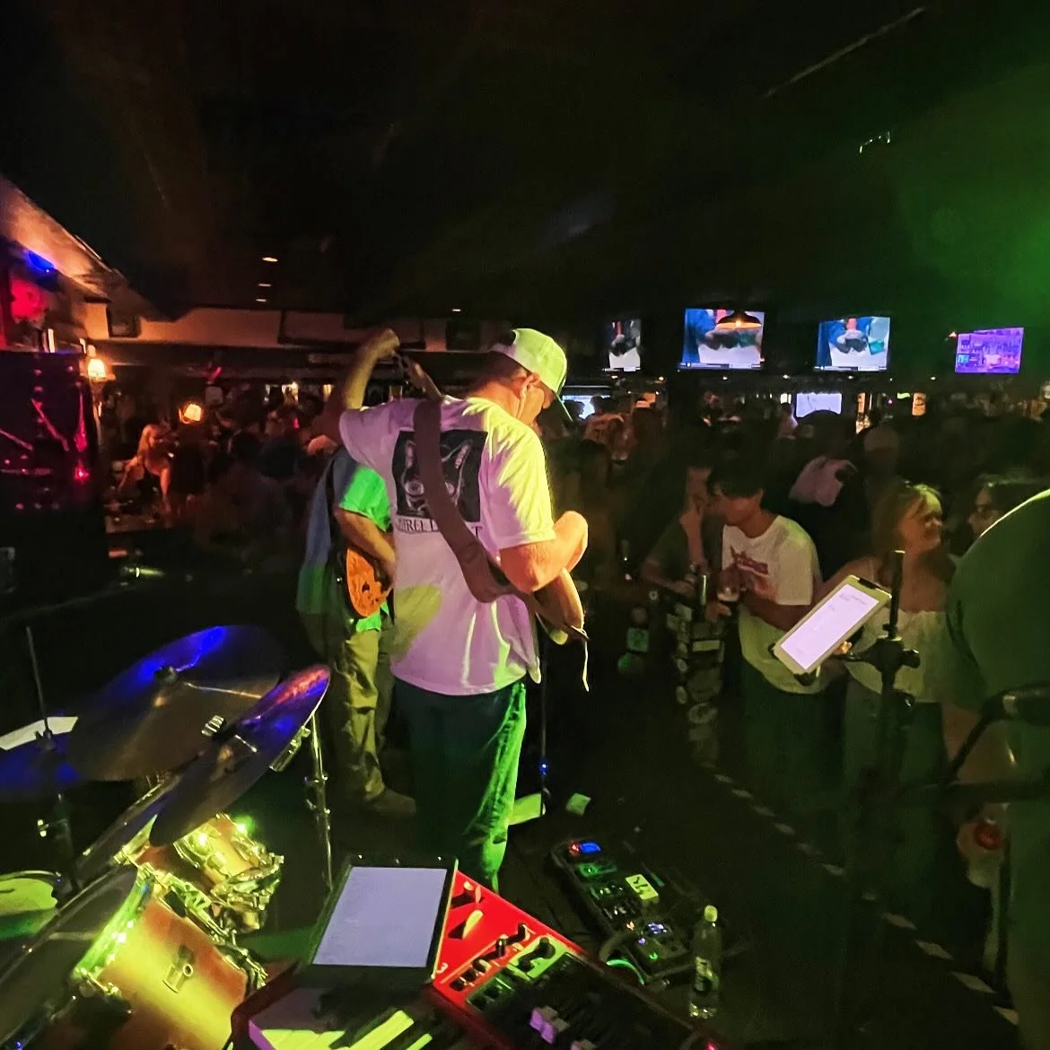 Now THAT was a party.

Big thanks to @lynchsirishpub for hosting. See ya&rsquo;ll next time!