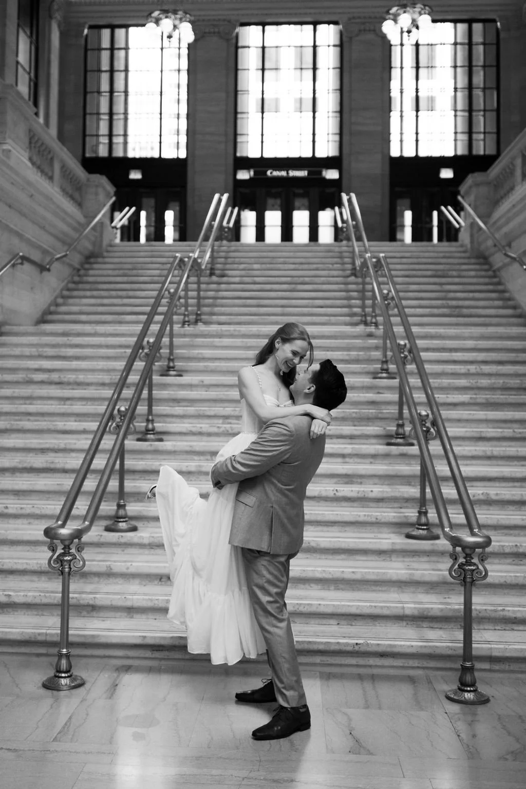 North_Avenue_Beach_Engagement_Session-1 (12).jpg