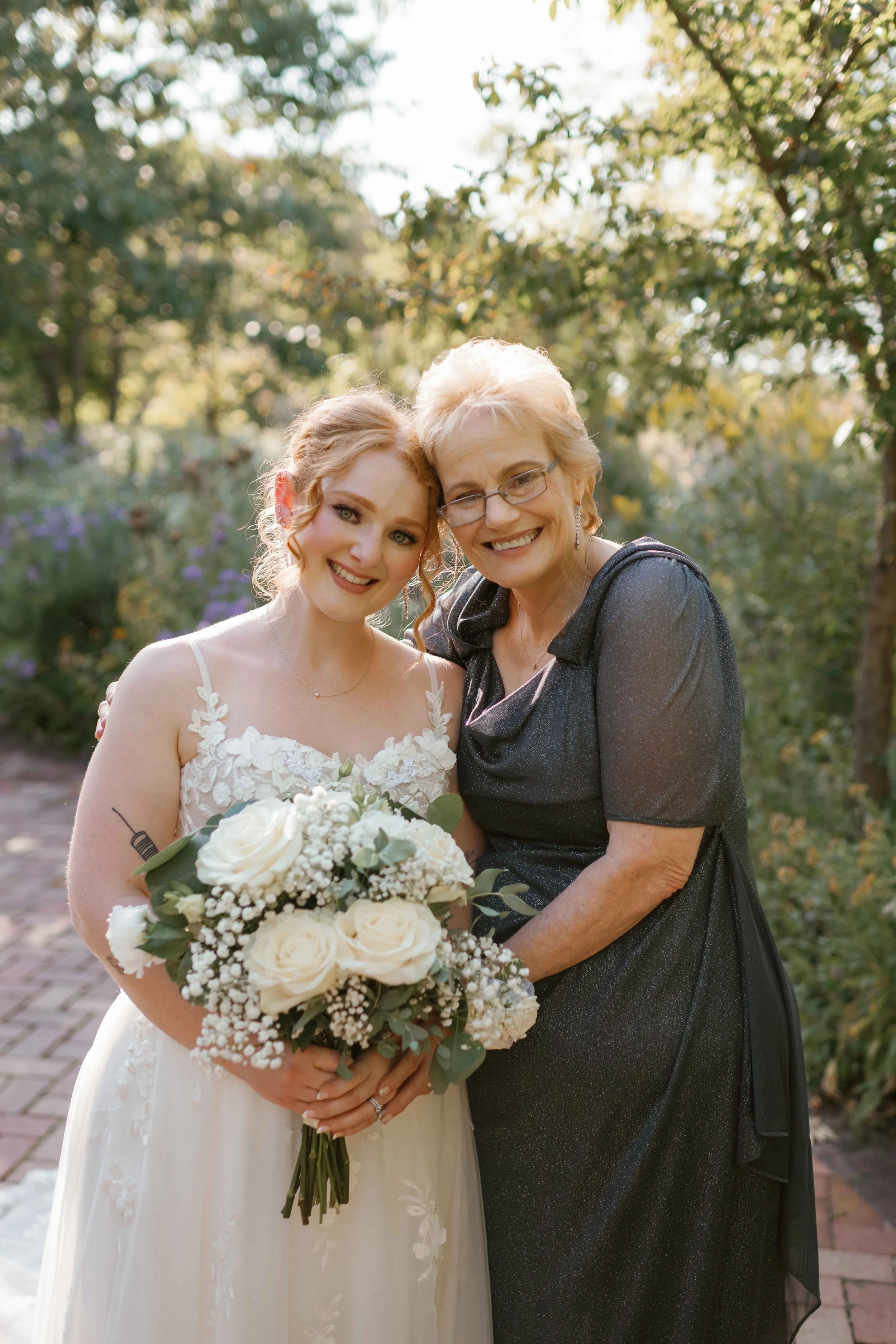 Mother and Daughter on wedding day at Independence Grove IL