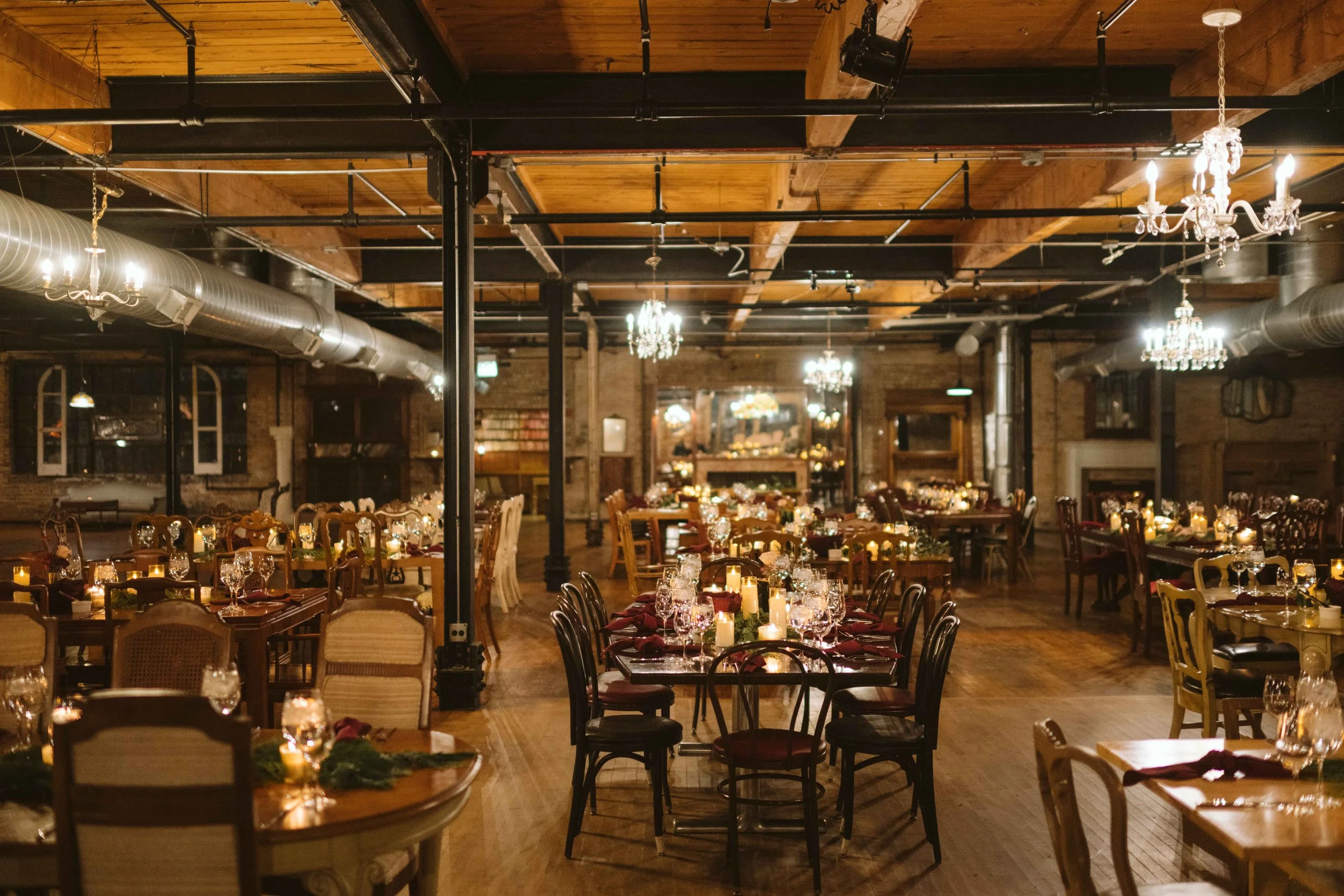 salvage one chicago wedding reception room shot