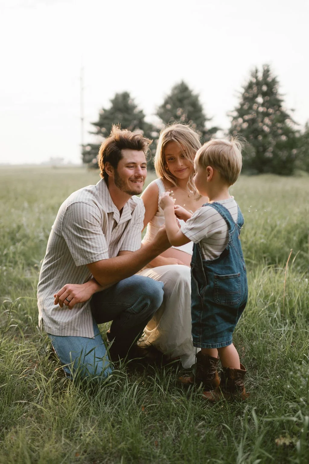 Country_Maternity_Session_Illinois_Dekalb (61).jpg