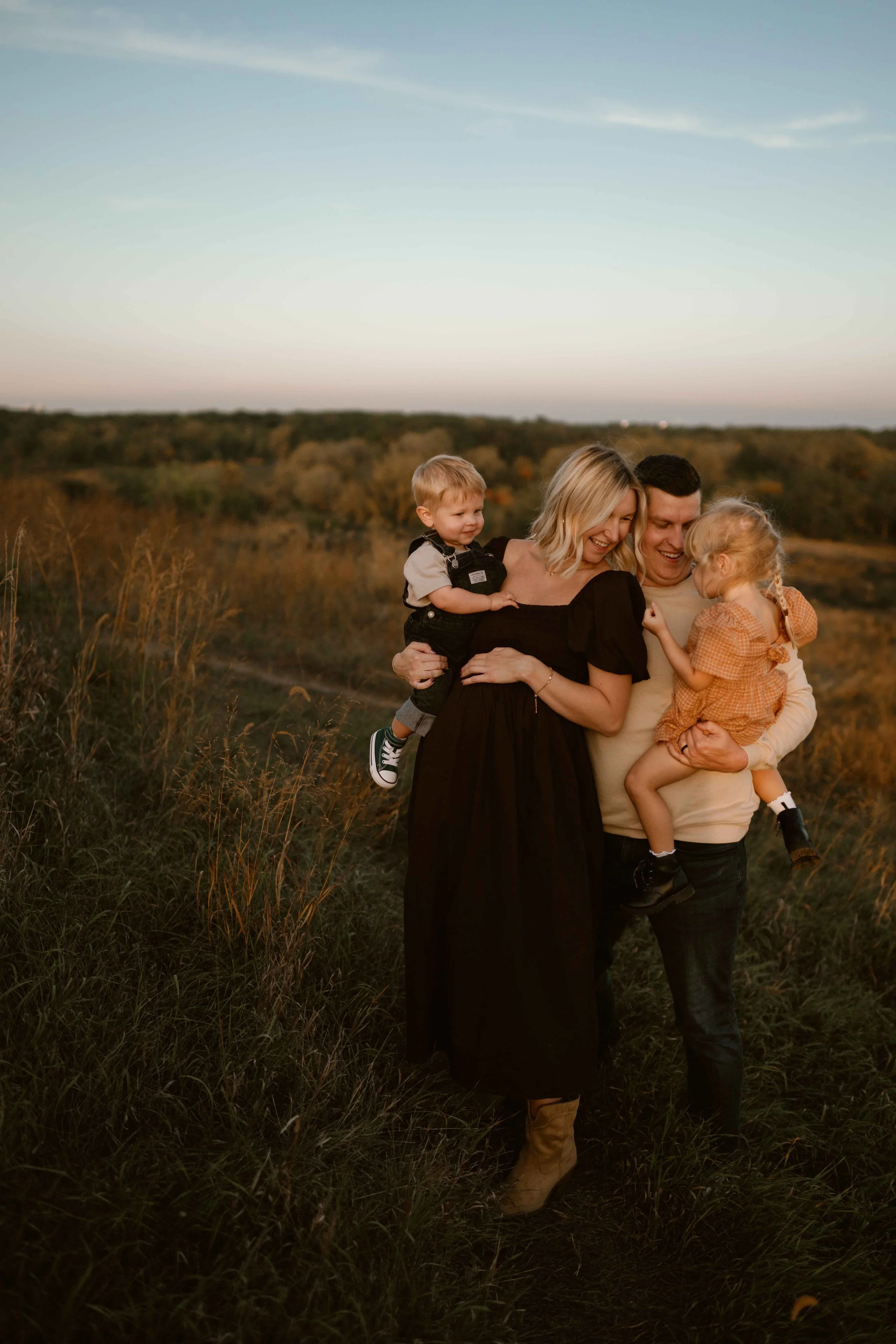 Blackwell-Forest-Preserve-Wheaton-IL-Family-Photos (39).jpg