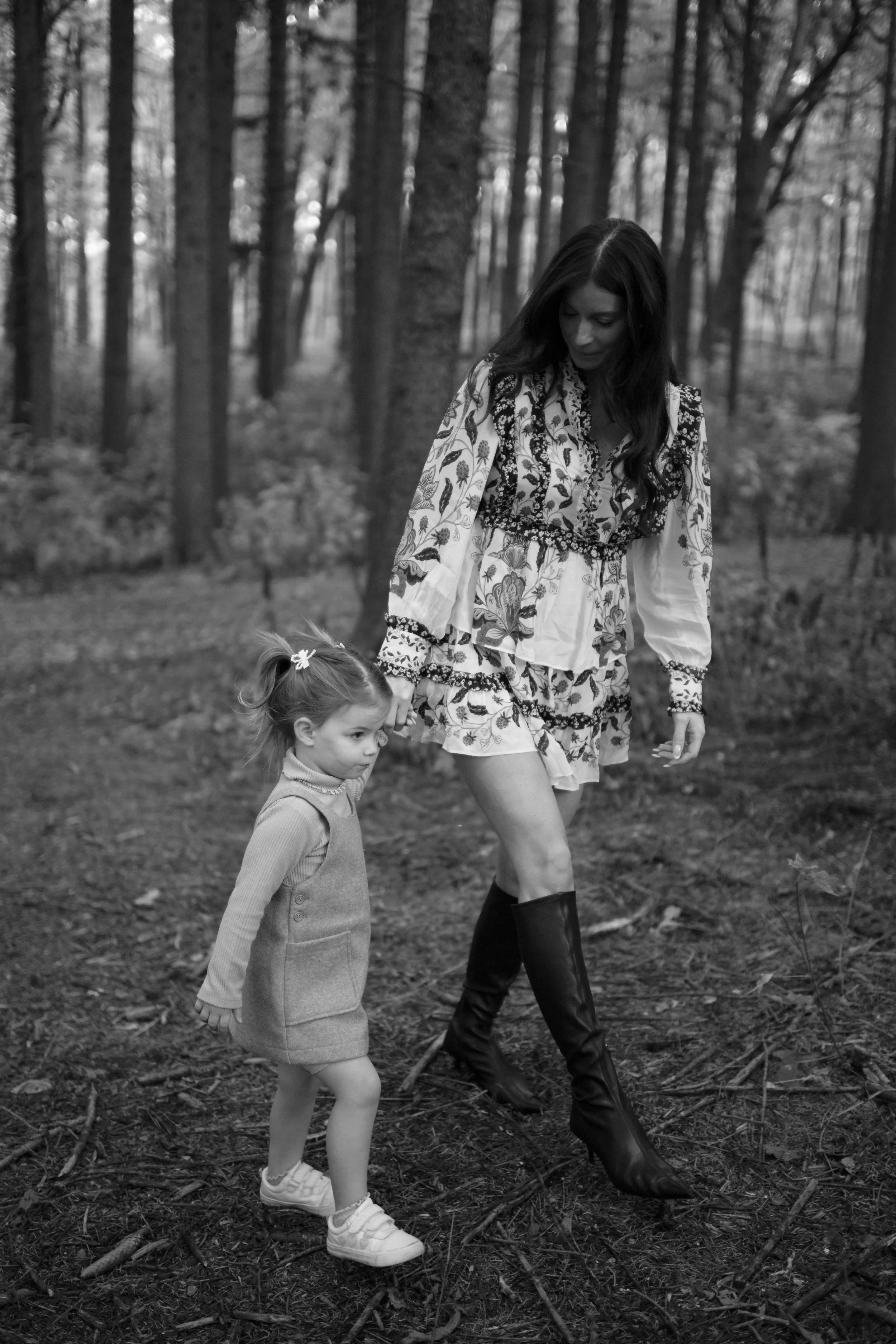 mommy and daughter walking at Morton Arboretum Lisle IL 