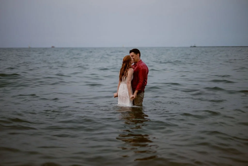 North_Avenue_Beach_Engagement_Session-1 (54).jpg