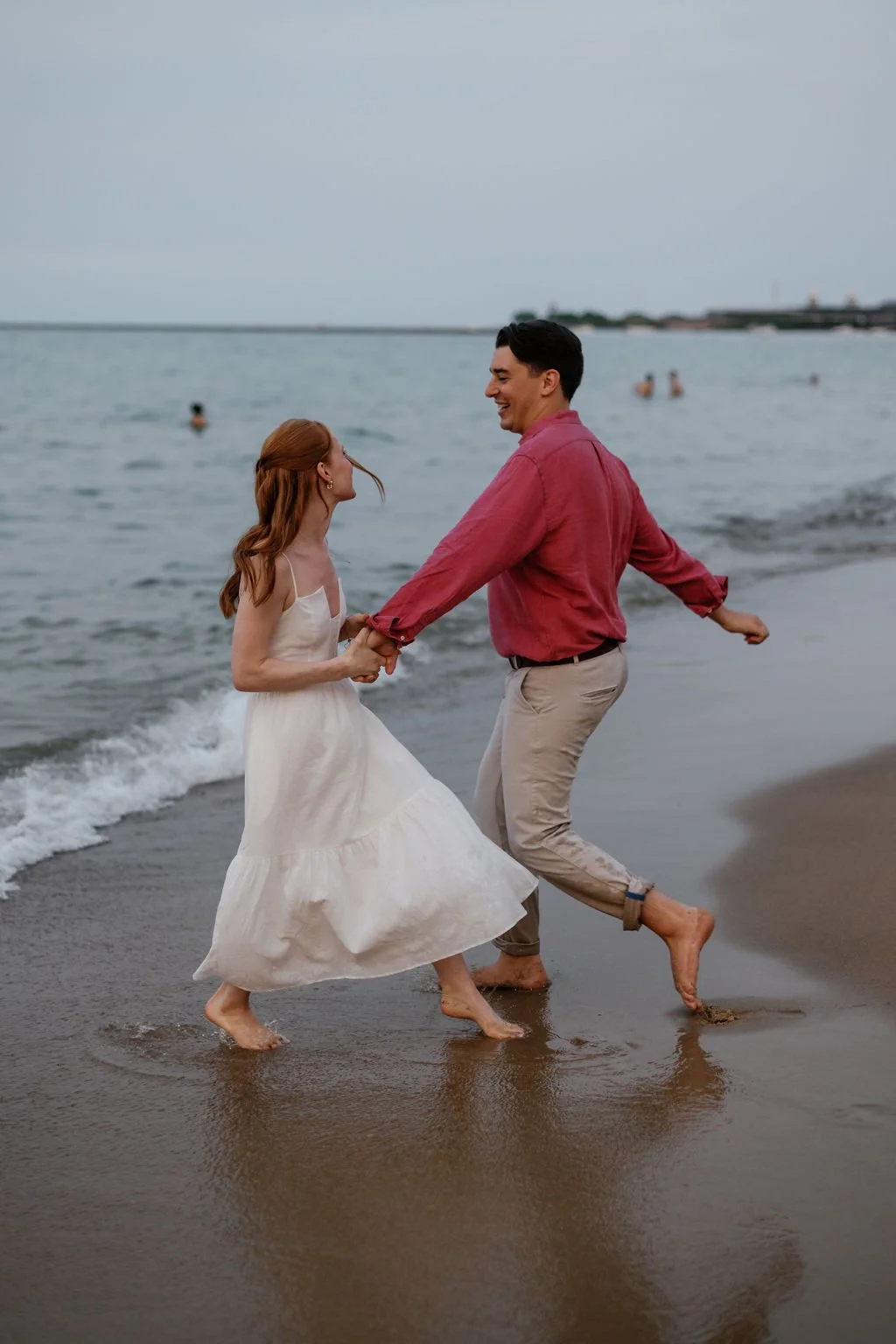 North_Avenue_Beach_Engagement_Session-1 (36).jpg