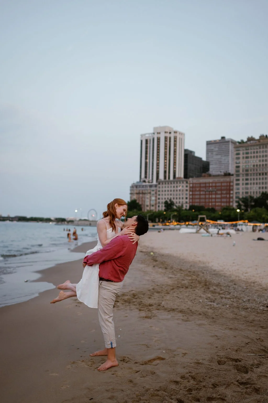 North_Avenue_Beach_Engagement_Session-1 (31).jpg