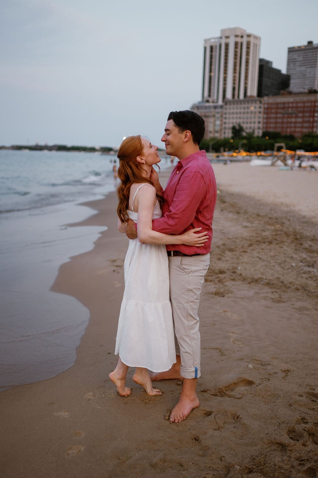 North_Avenue_Beach_Engagement_Session-1 (30).jpg