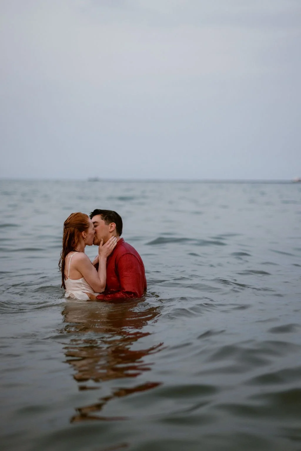 North_Avenue_Beach_Engagement_Session-1 (60).jpg