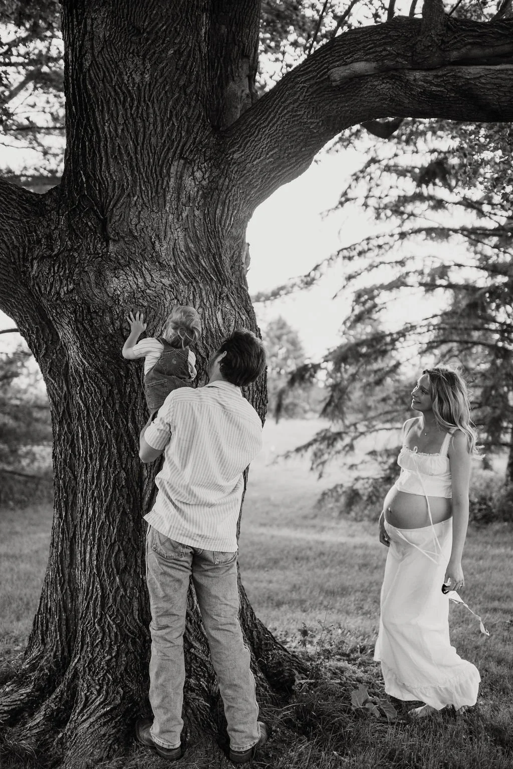 Country_Maternity_Session_Illinois_Dekalb (46).jpg