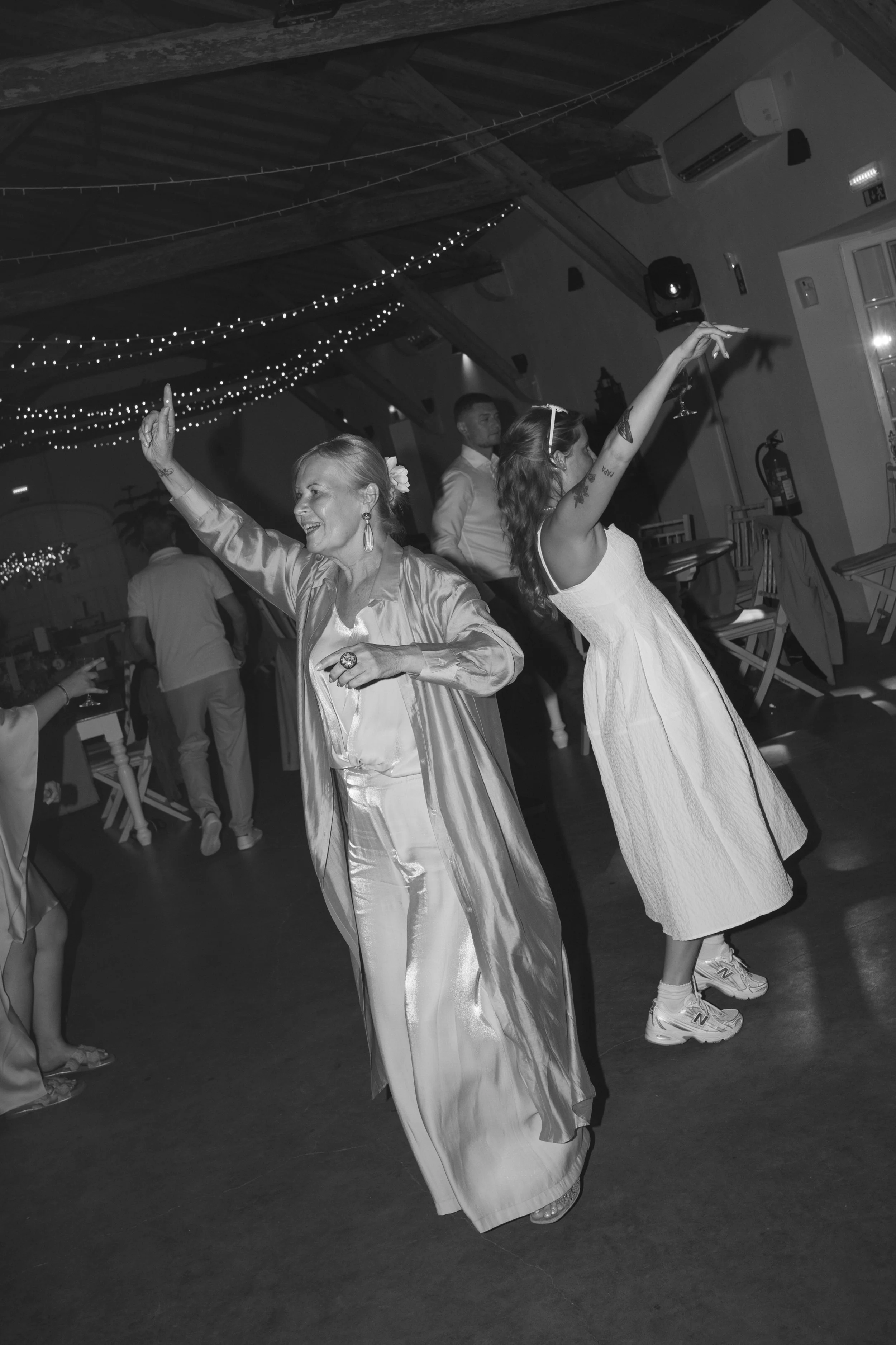 ALLYSIA & DOMINIQUE-837_MARIANATOMAZPH.jpg