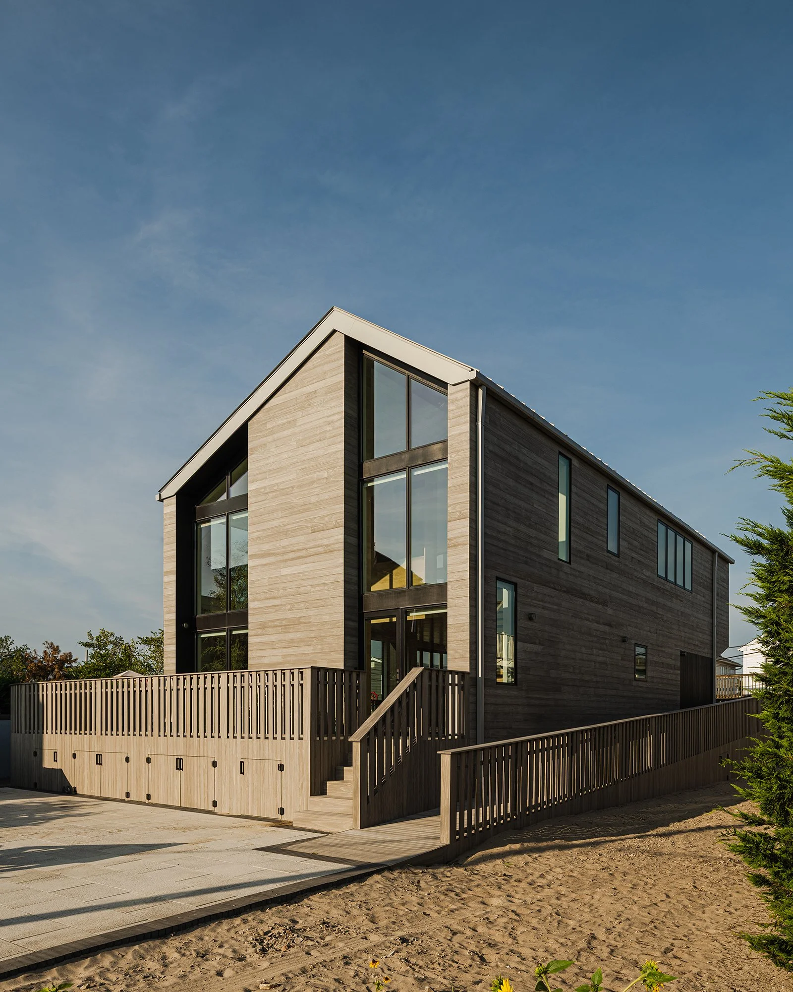 2025.07.24-BAAO-Studio---Breezy-Point-Exterior---0323.jpg