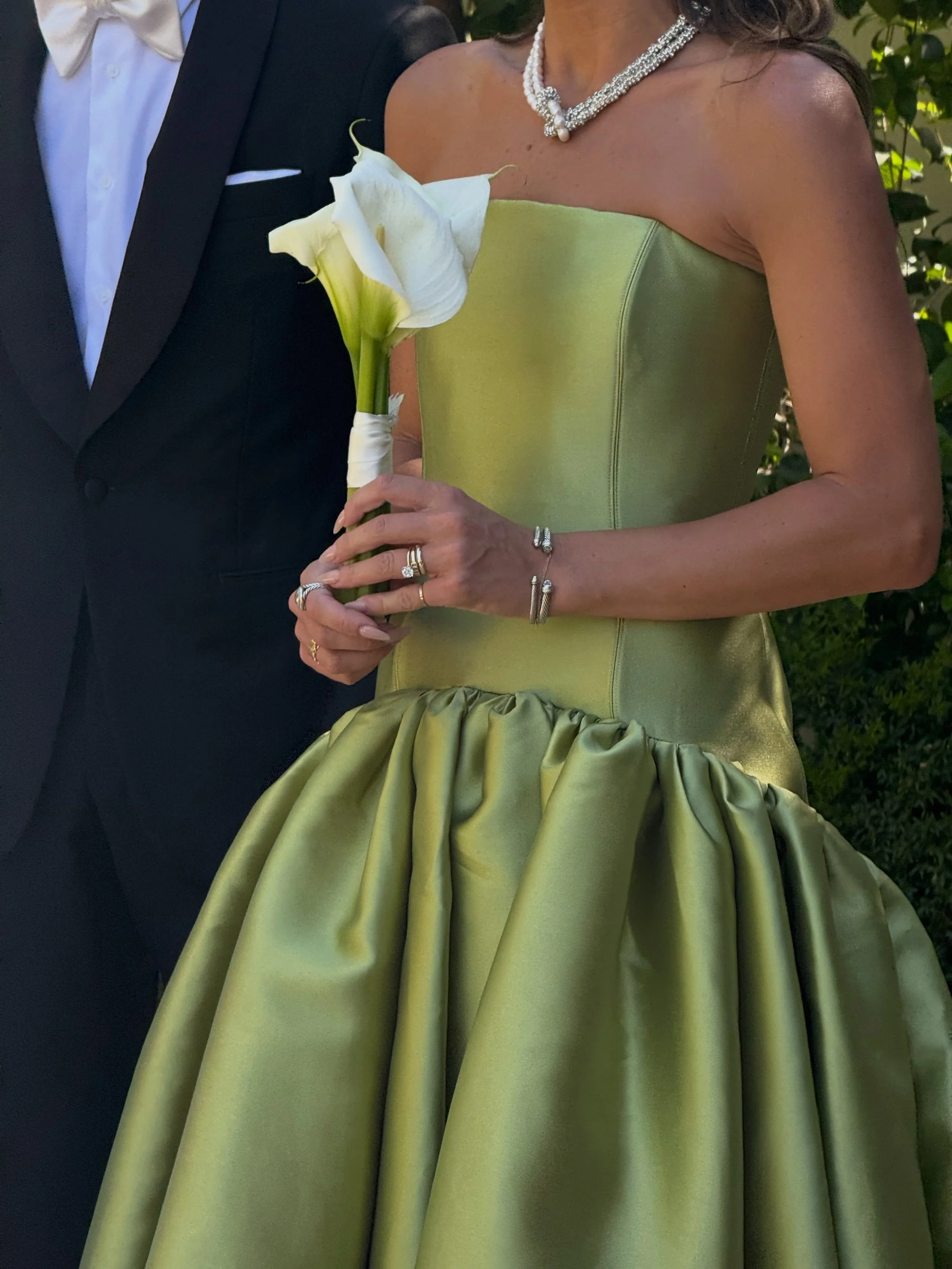 blessing your feed with these bridesmaid + maid of honor dresses from Amanda&rsquo;s wedding because they deserve their own post 😮&zwj;💨

@revelweddingcompany 
@elchorroweddings 
@ashapzxo 
@mintgreendesign 

bridesmaid dress inspiration | maid of 