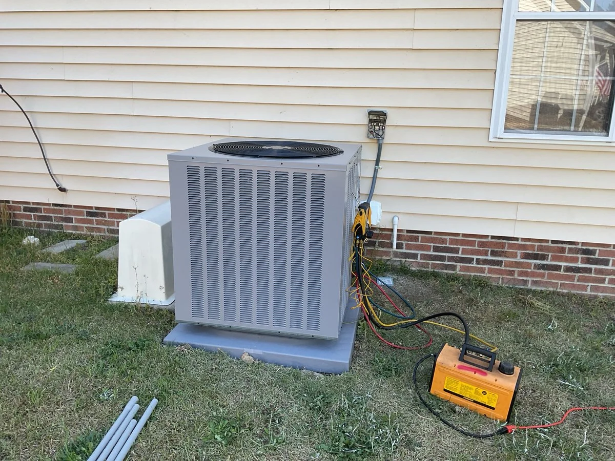 customer_equipment_lrge45251a4-749a-4996-90f3-a1d4826d7351.jpg