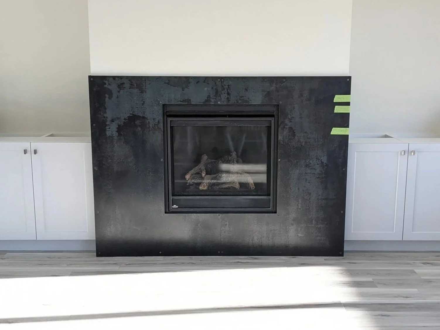 Wheeler, fireplace cladding