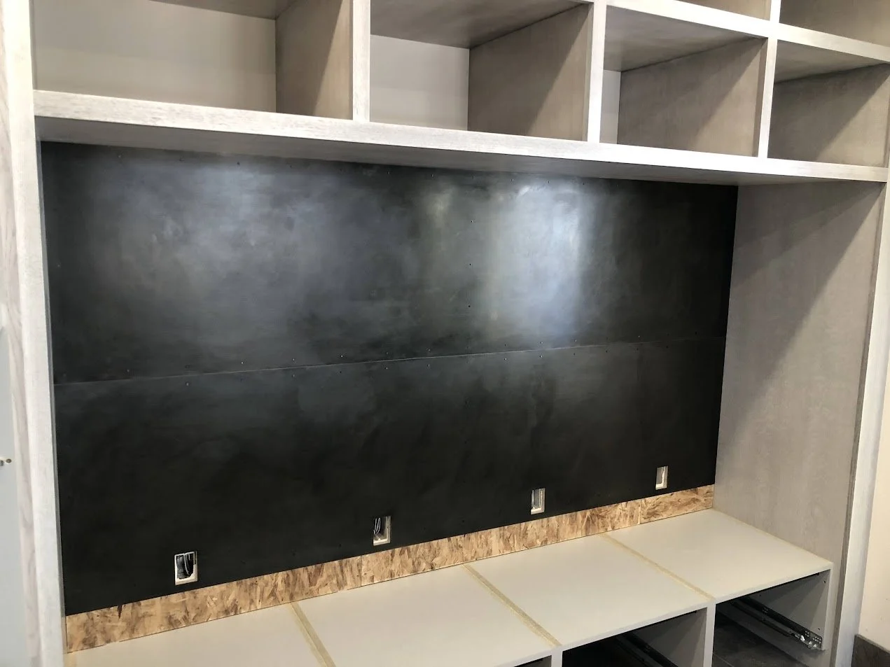 Centermark, zinc cladding