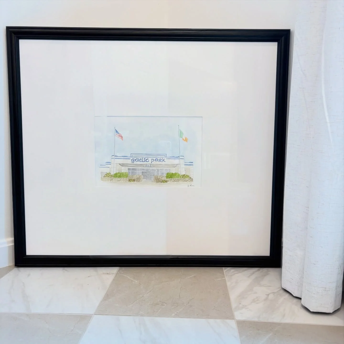 Creating these framed venue pieces for guests to sign has been such a fun add to my wedding offerings! And the best part is seeing them hung on the bride and groom&rsquo;s wall with love notes from all of their favorite people!! 🖼️💒💕🎨

Commission