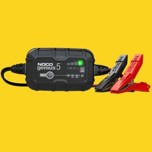 No-Lift-System-Noco-Genius-5-charger-3-600x600.webp
