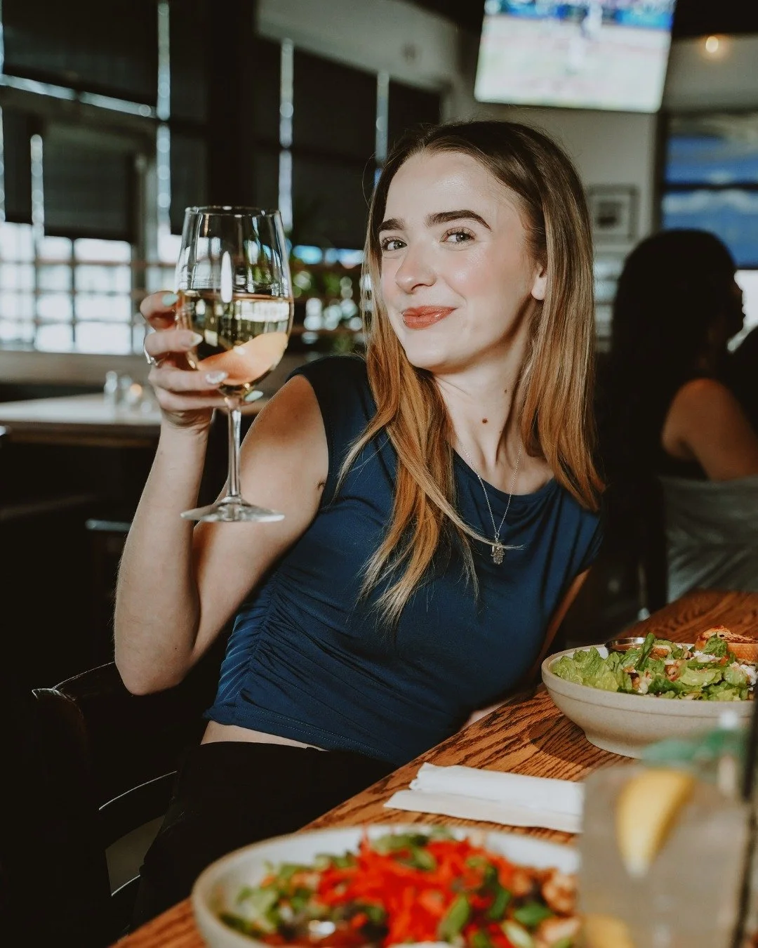 Beer or wine...what&rsquo;s your pick!? 🍺🍷

We&rsquo;ve got a wide variety of both, from crisp, refreshing beers to smooth pours of wine that pair perfectly with your meal.

Something for every taste, every time. 🎯

📍Parksville: 834 Island Hwy W
