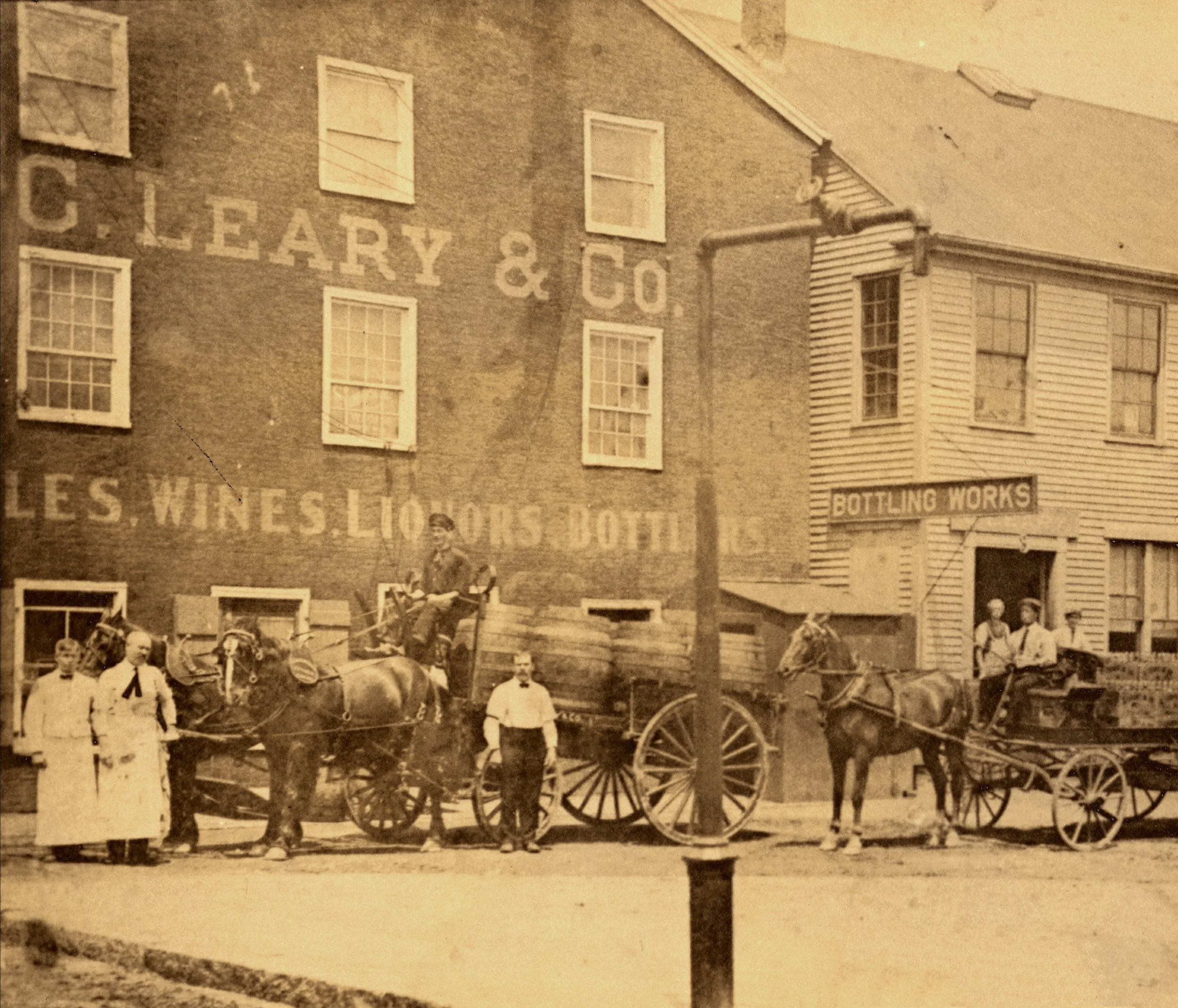 Define Leary About — LEARY'S