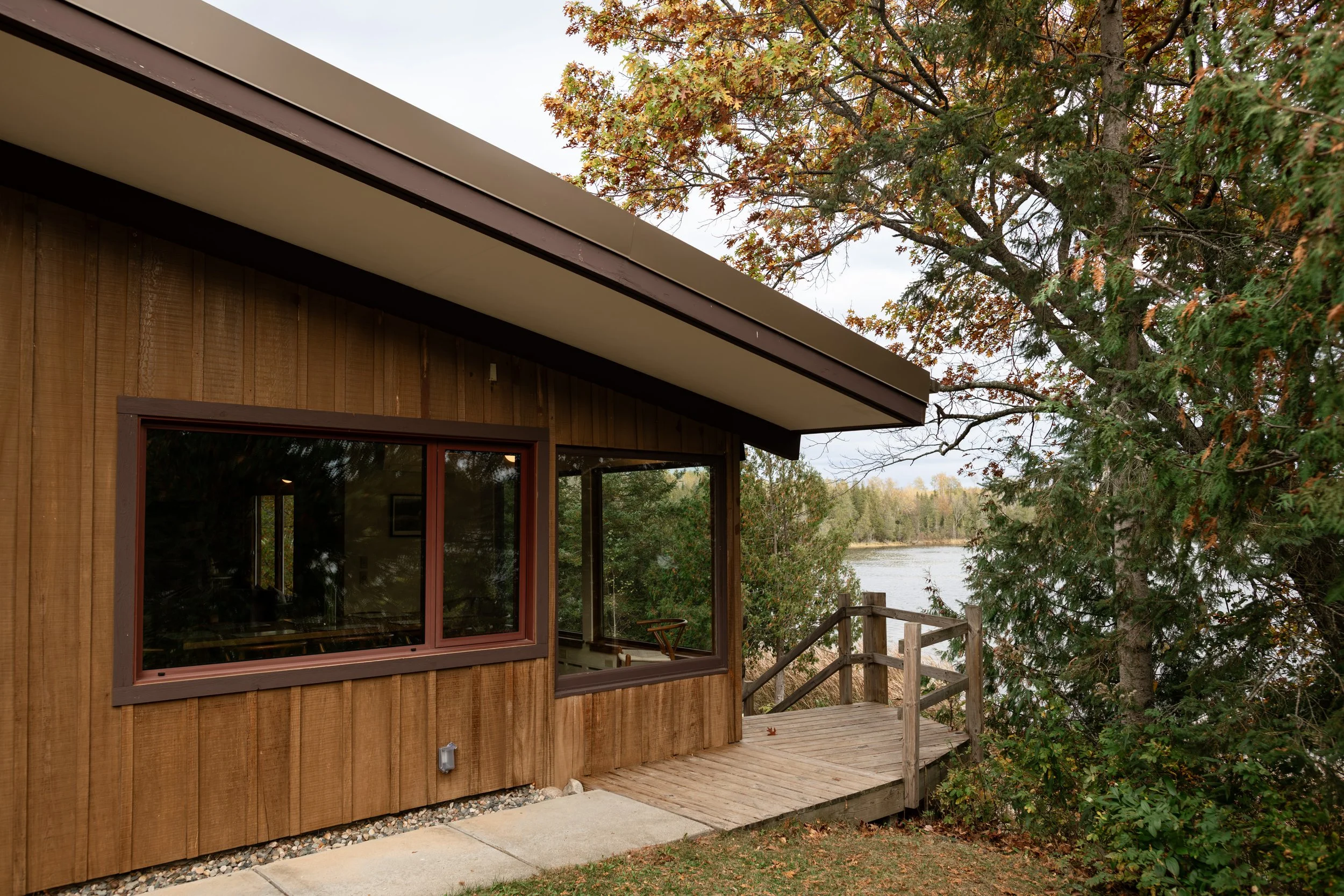 20251026-LODGING-MidMod Minnesota Lakehouse-129.jpg