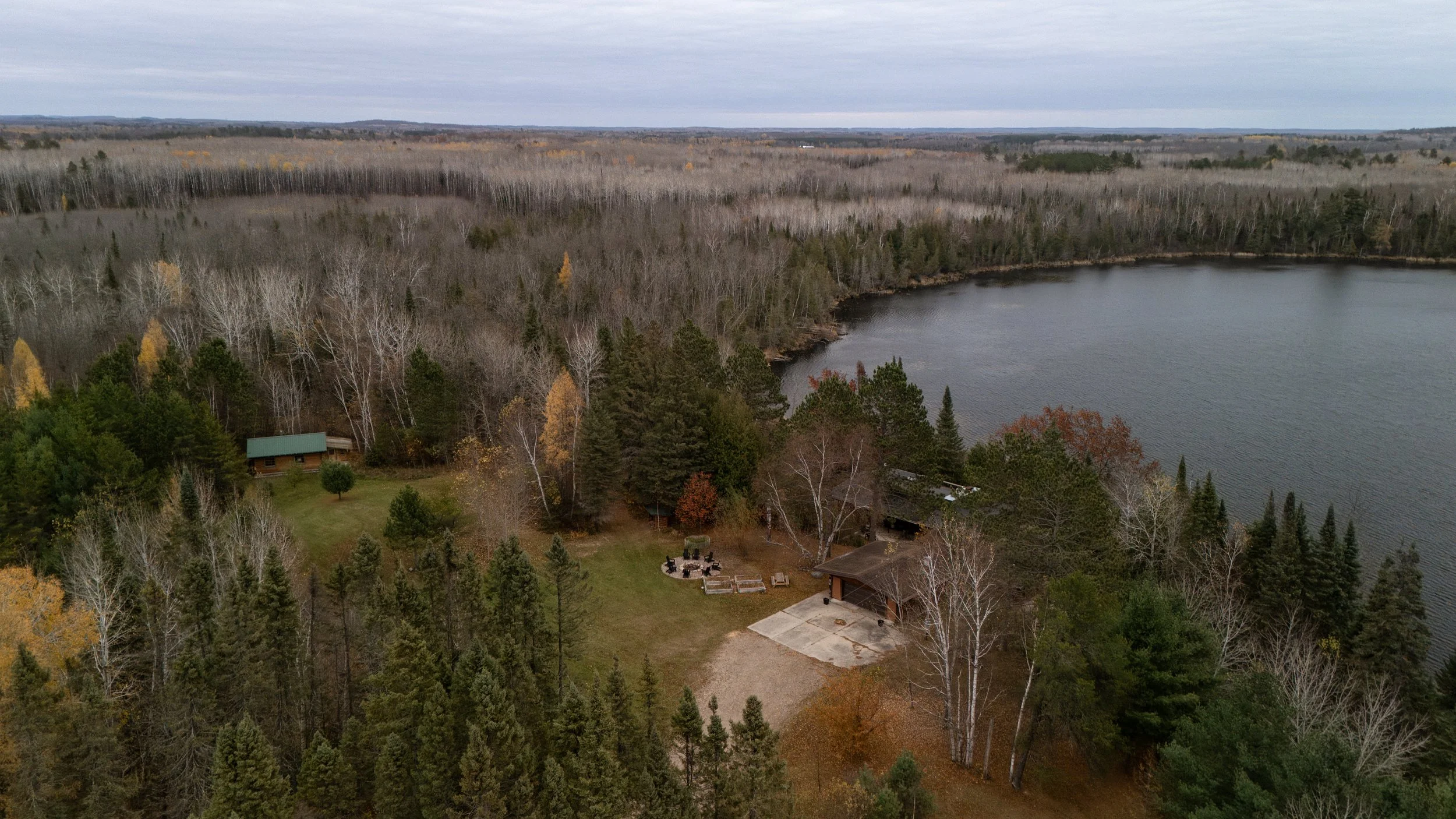 20251026-LODGING-MidMod Minnesota Lakehouse-271.jpg