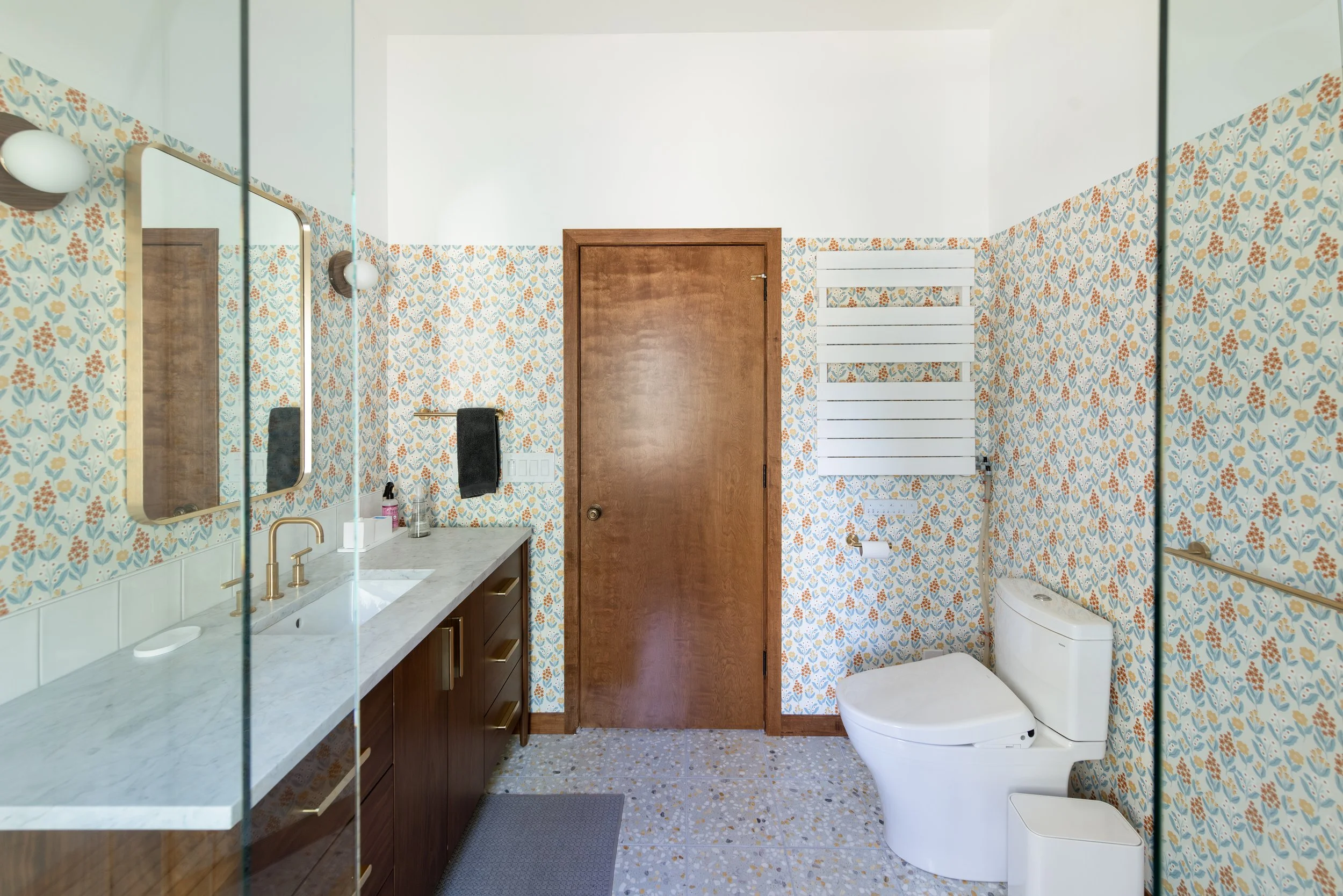 20251026-LODGING-MidMod Minnesota Lakehouse-68.jpg