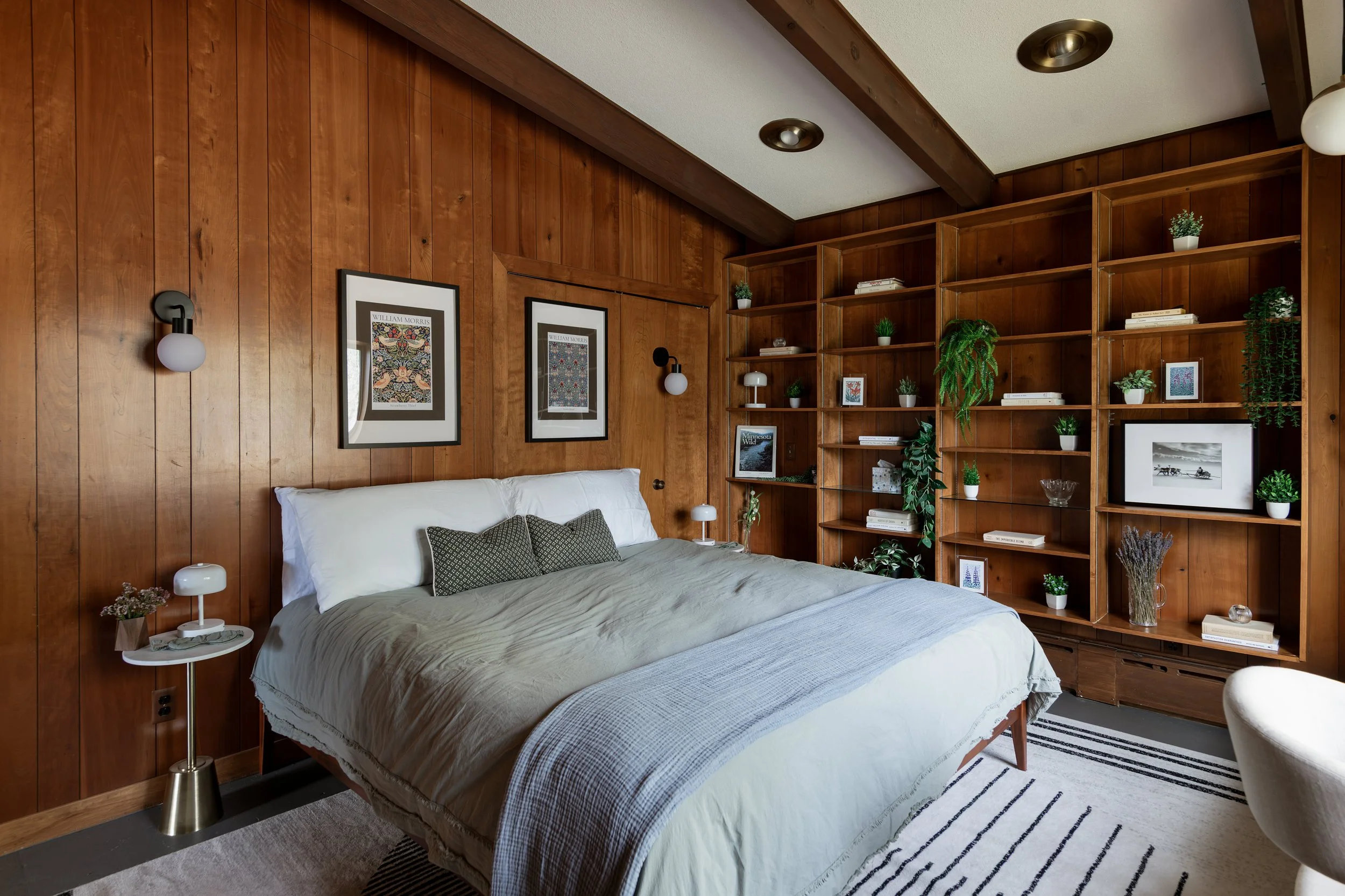 20251026-LODGING-MidMod Minnesota Lakehouse-61.jpg